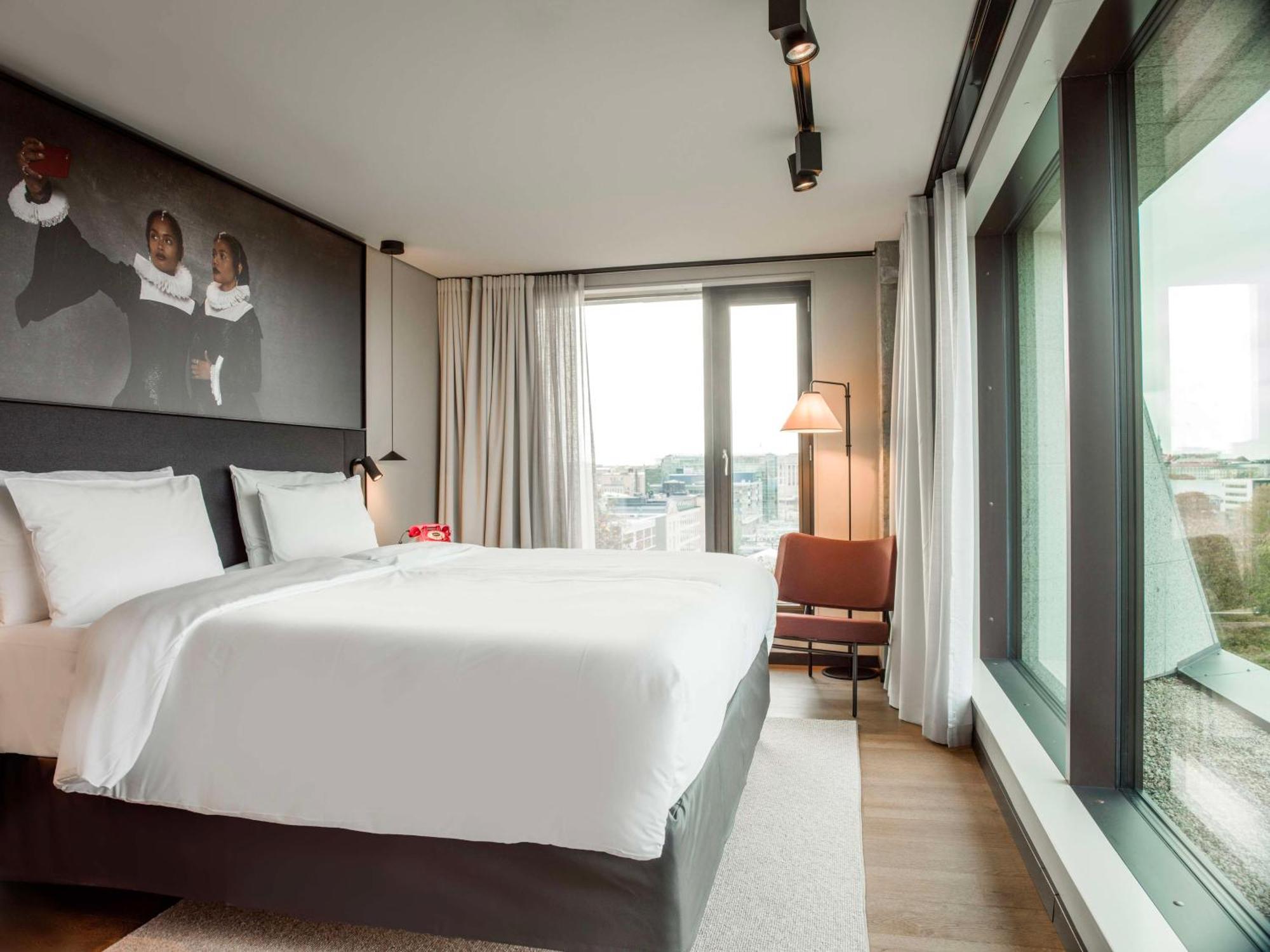 One-Bedroom Suite