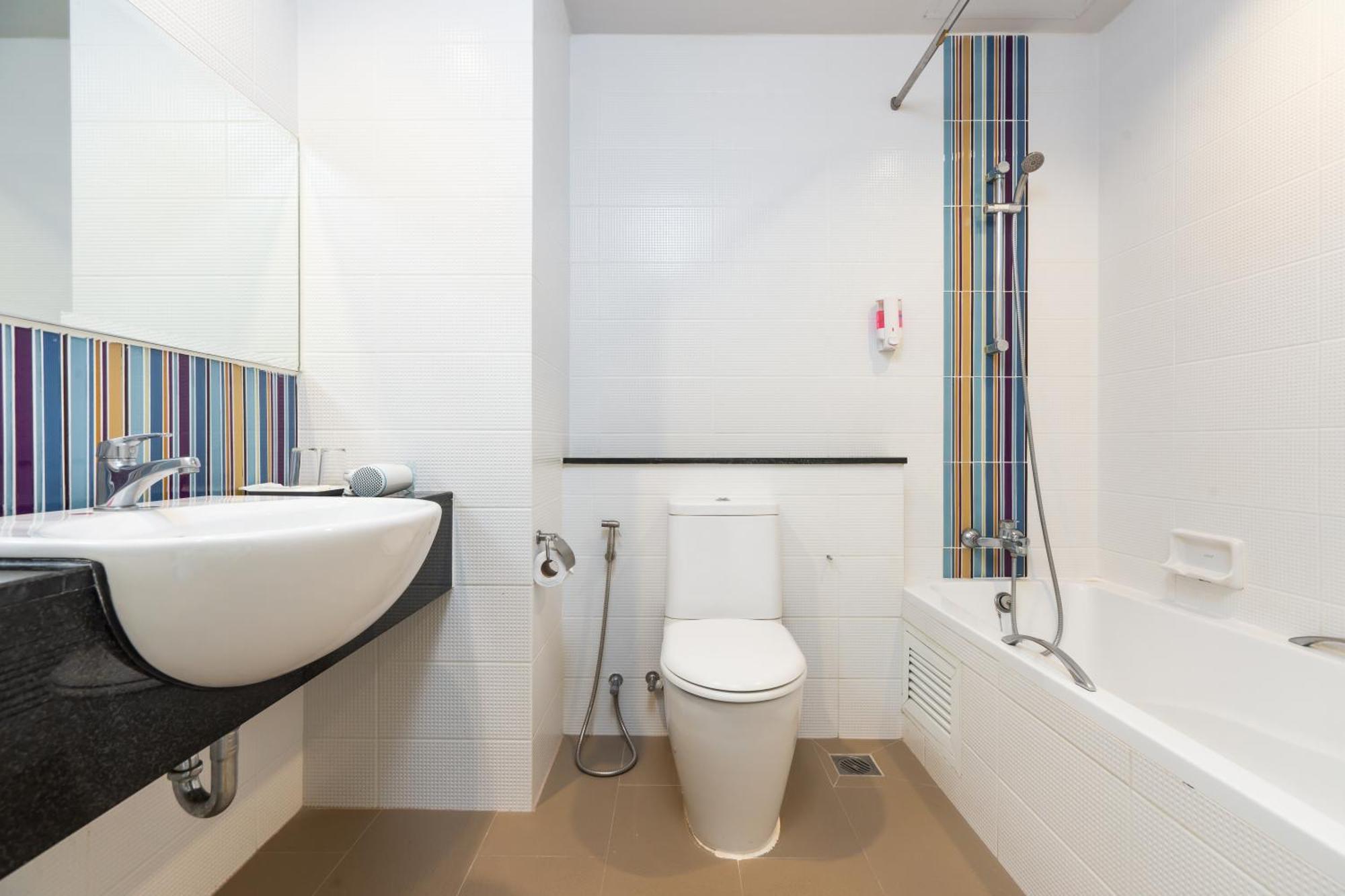 Deluxe Pool Access Room