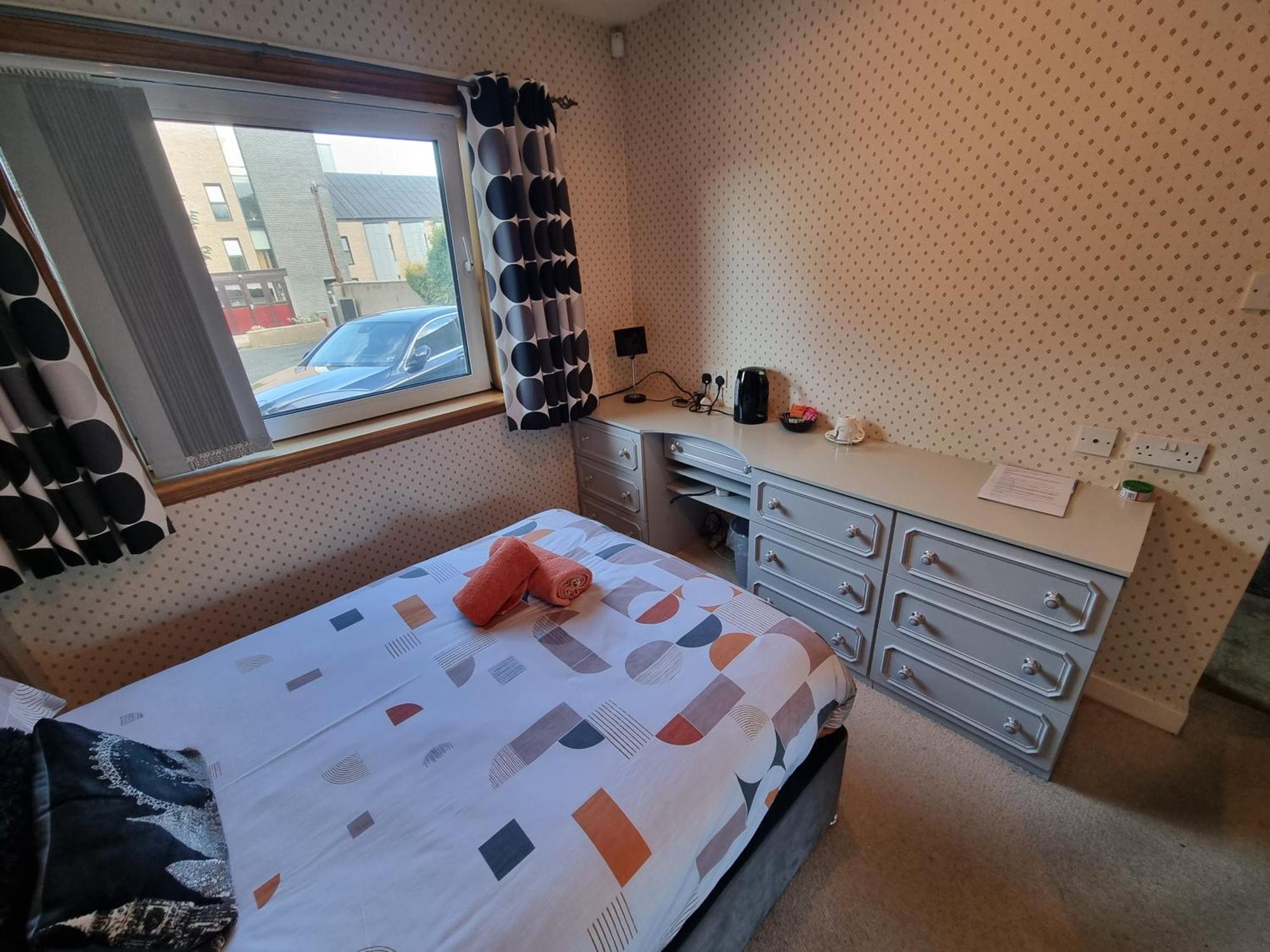 Single Room with Bathroom Outside of Room