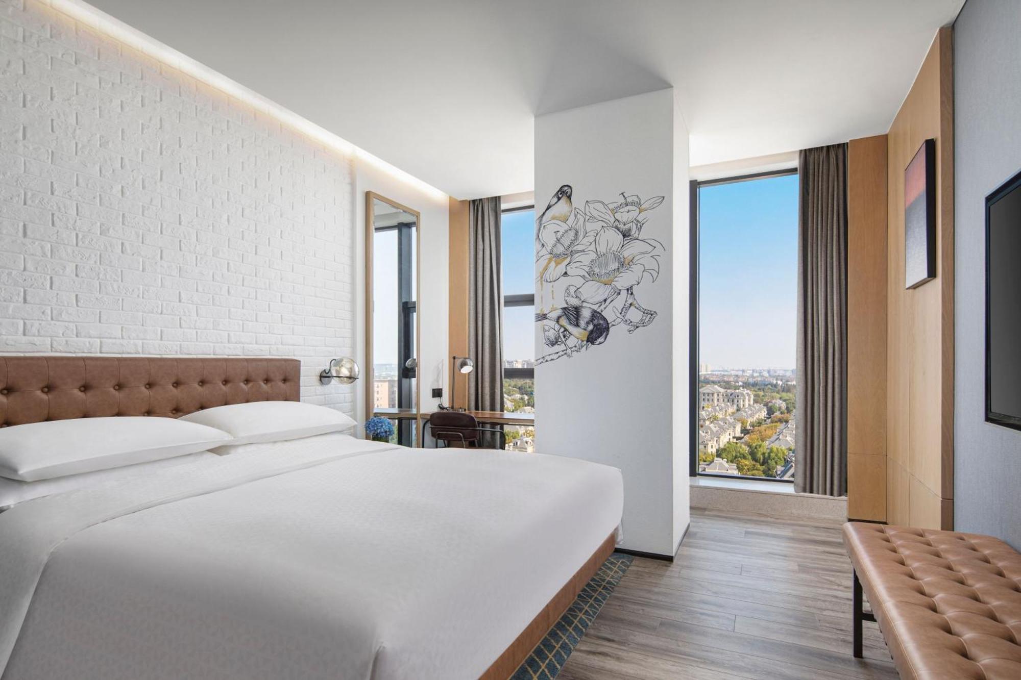 Comfort King Room