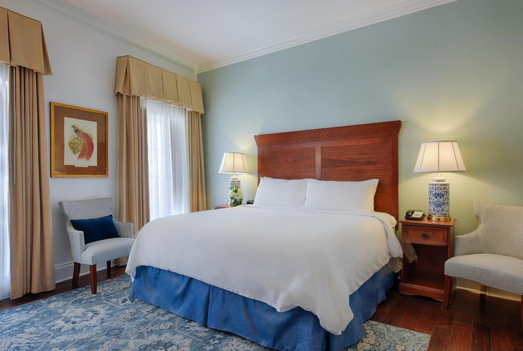 Standard King Room