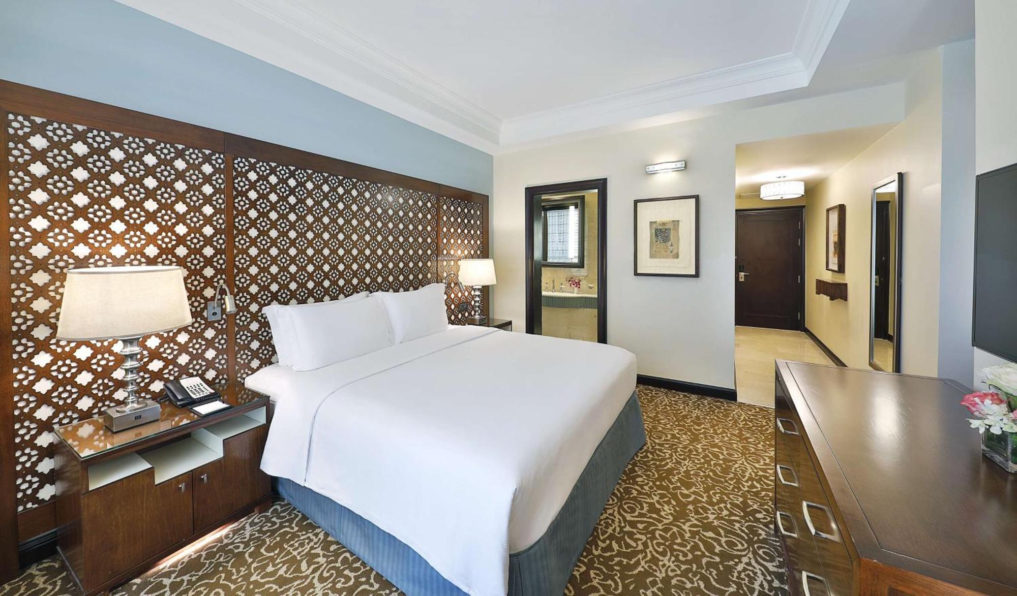 King Room with City View