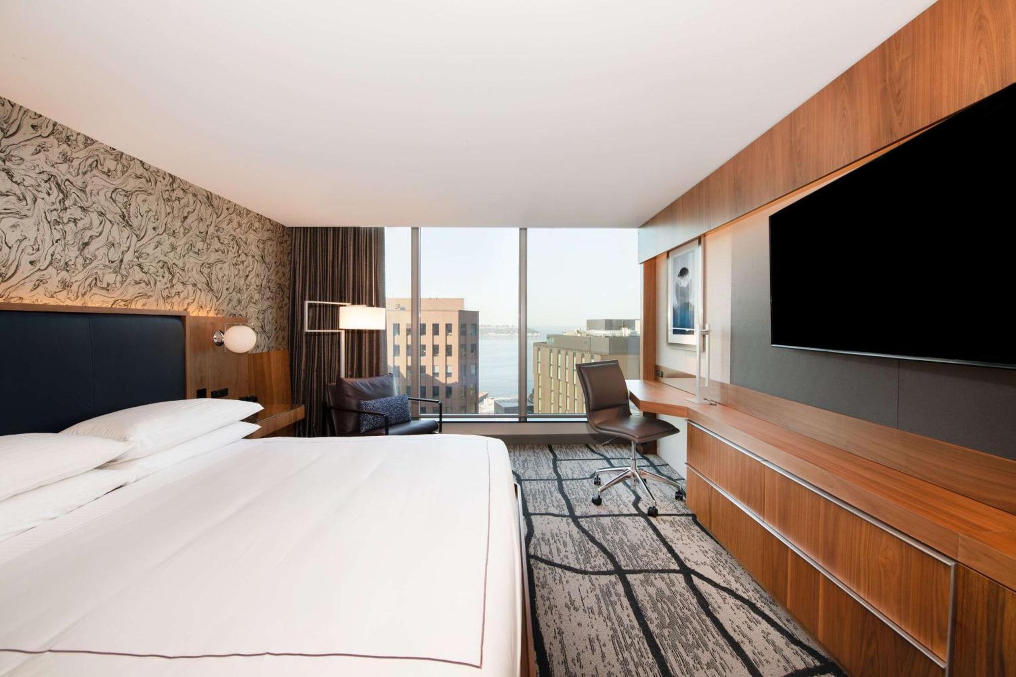 One-Bedroom King Suite with Water view