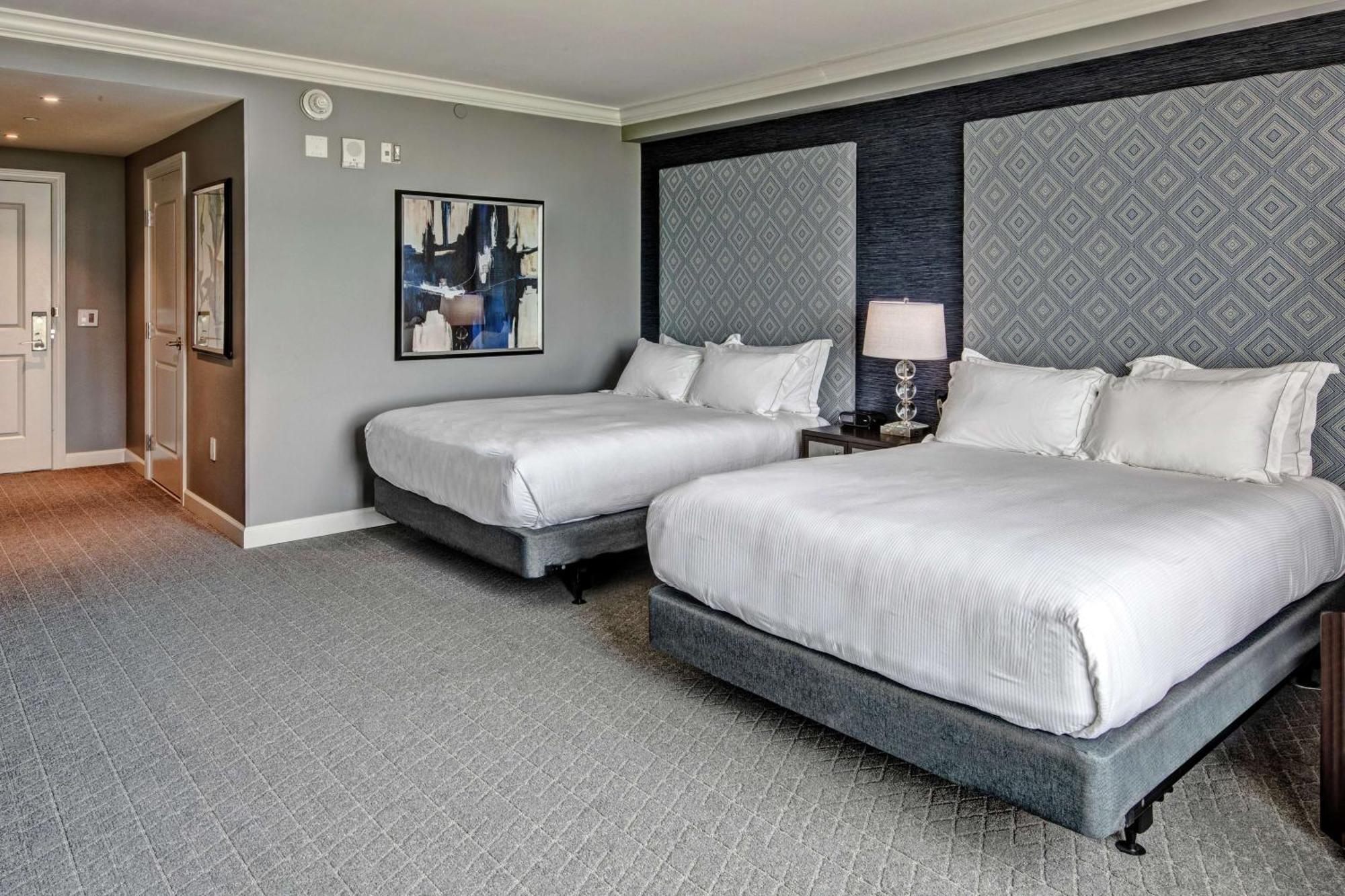 Queen Room Two Queen Beds