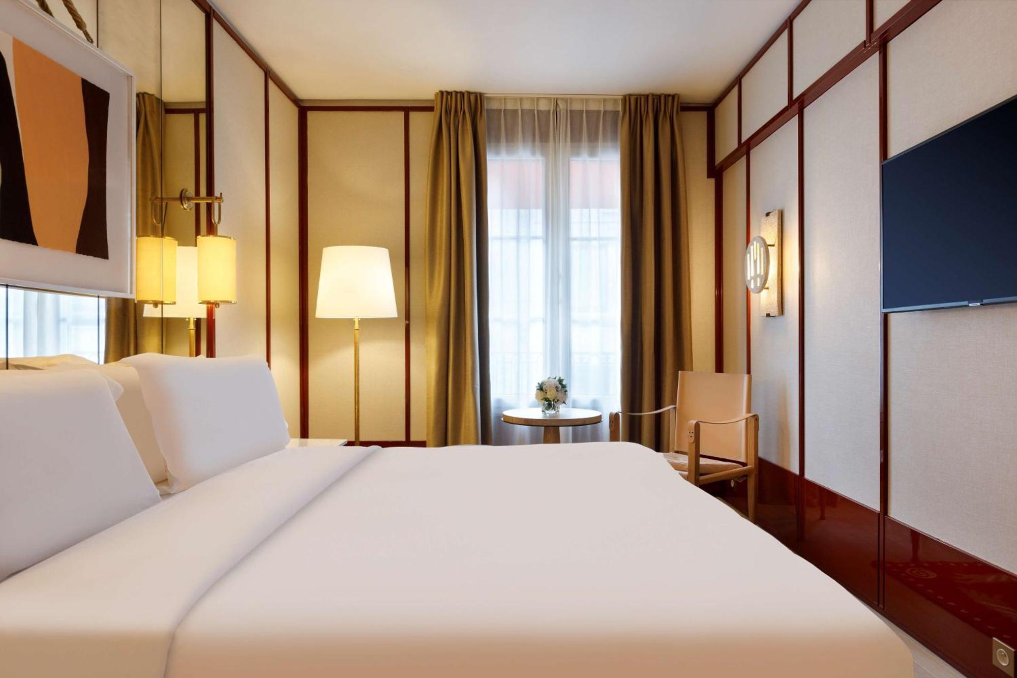 Deluxe King Room,1552456663:JPEG