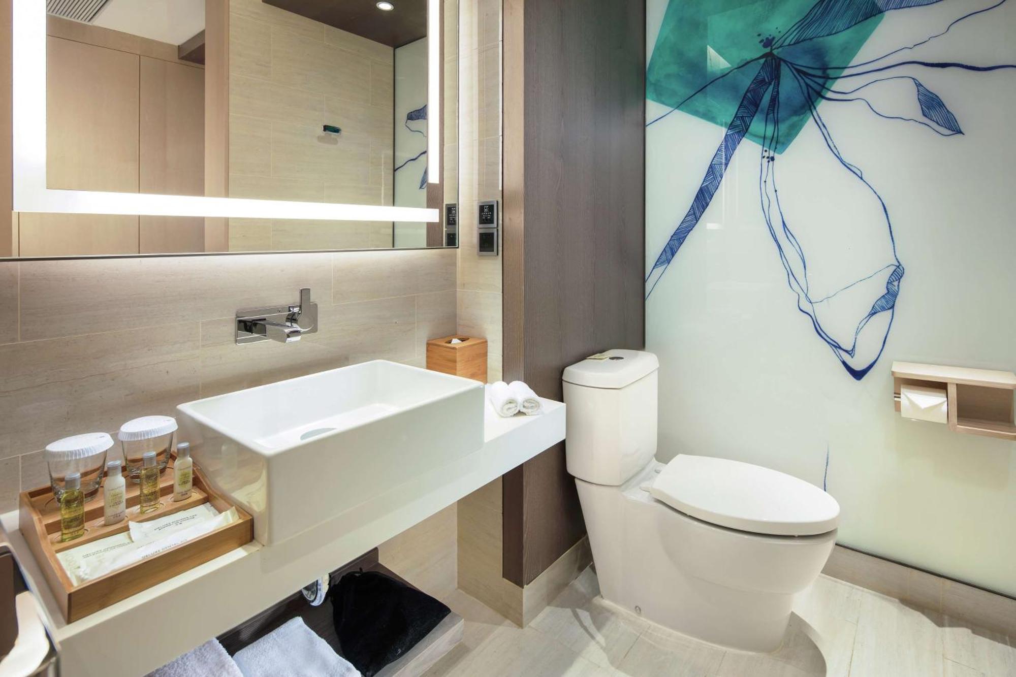 King Room - Mobility Accessible