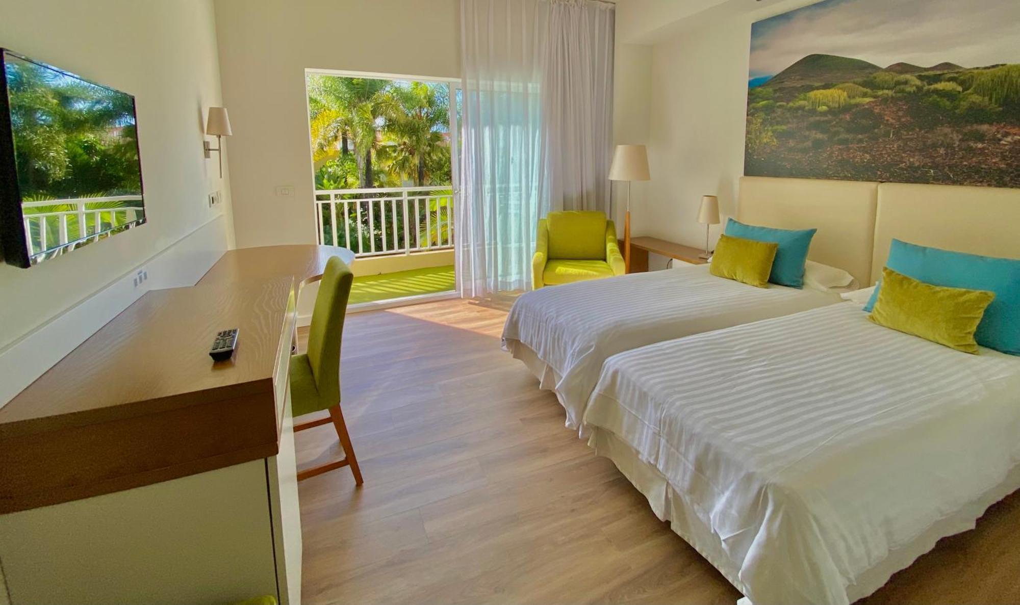 Twin Room with Teide View