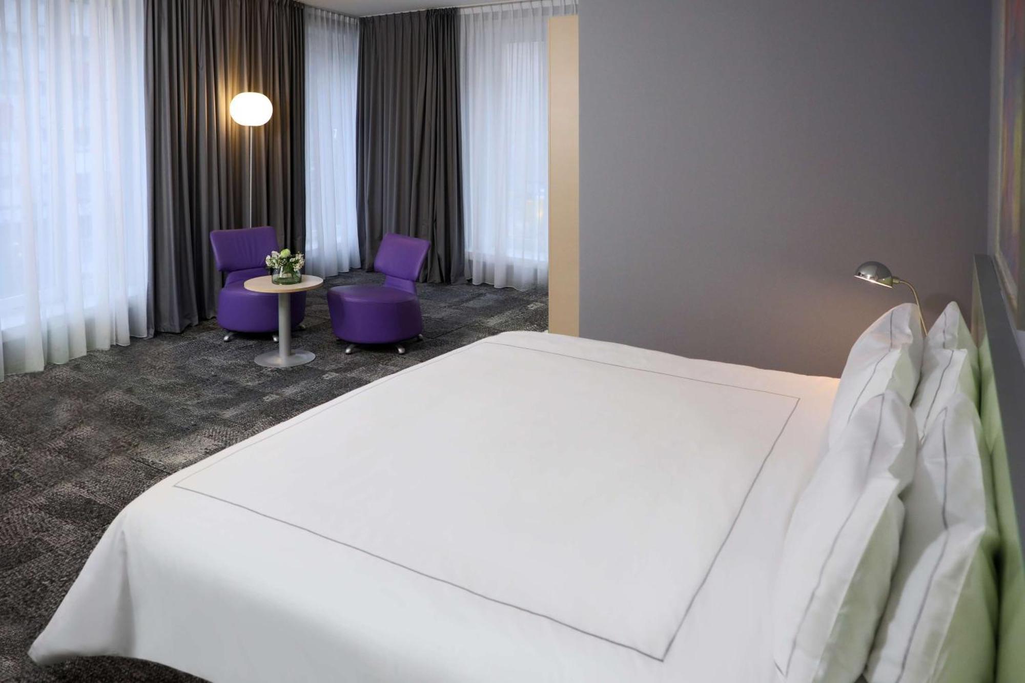 Junior Twin Suite