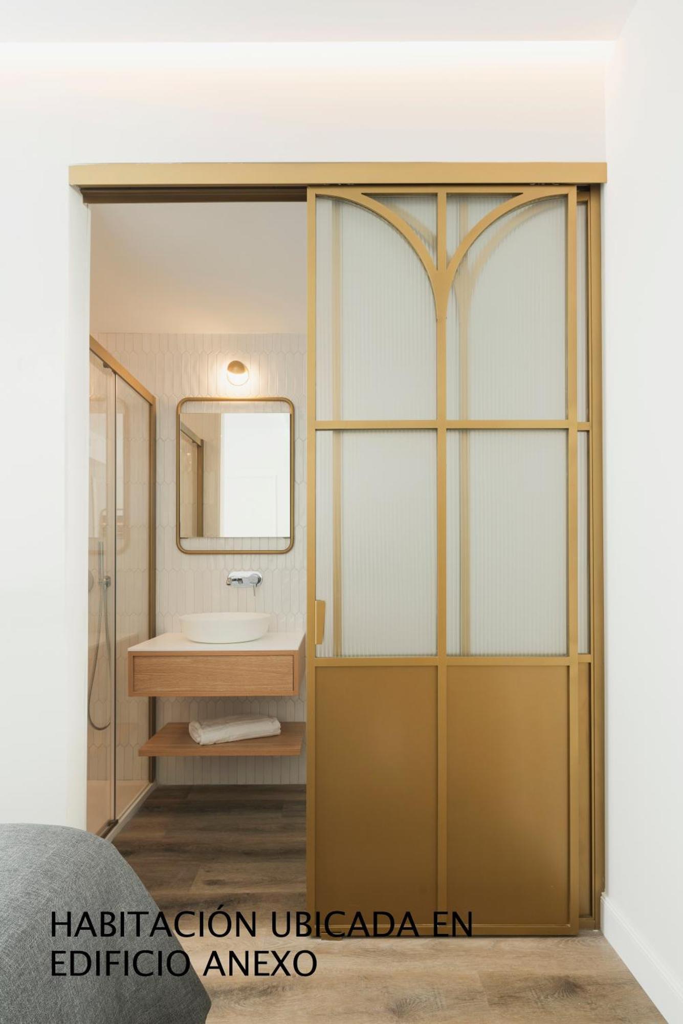 Petit Conqueridor Single Room