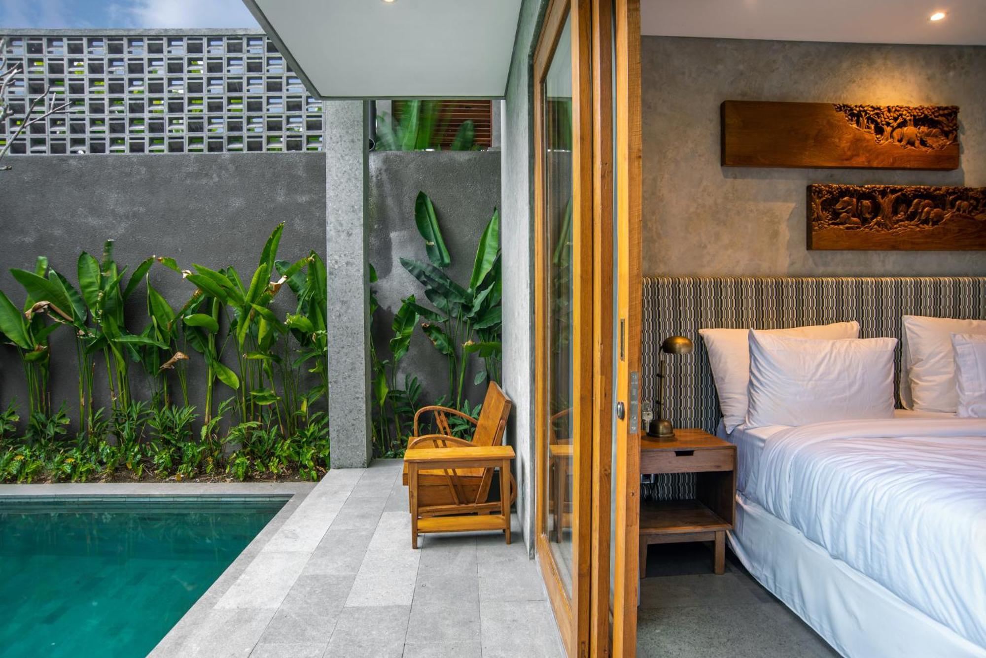 Family Duplex Private Pool Villa
