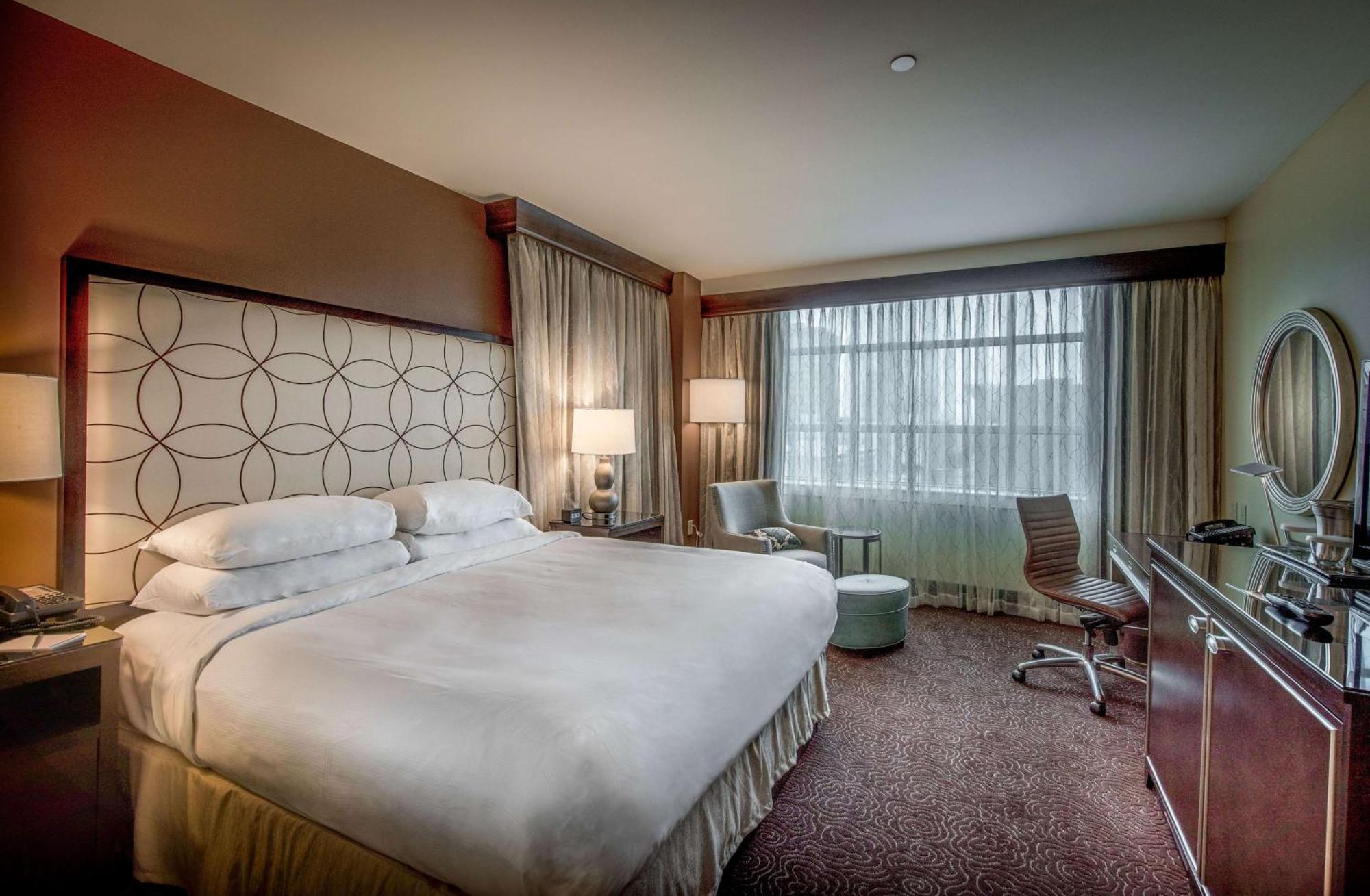 King Room City View Hearing Accessible
