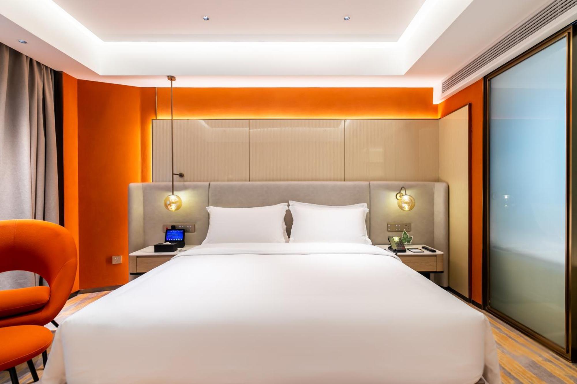 Deluxe Healthy King Room