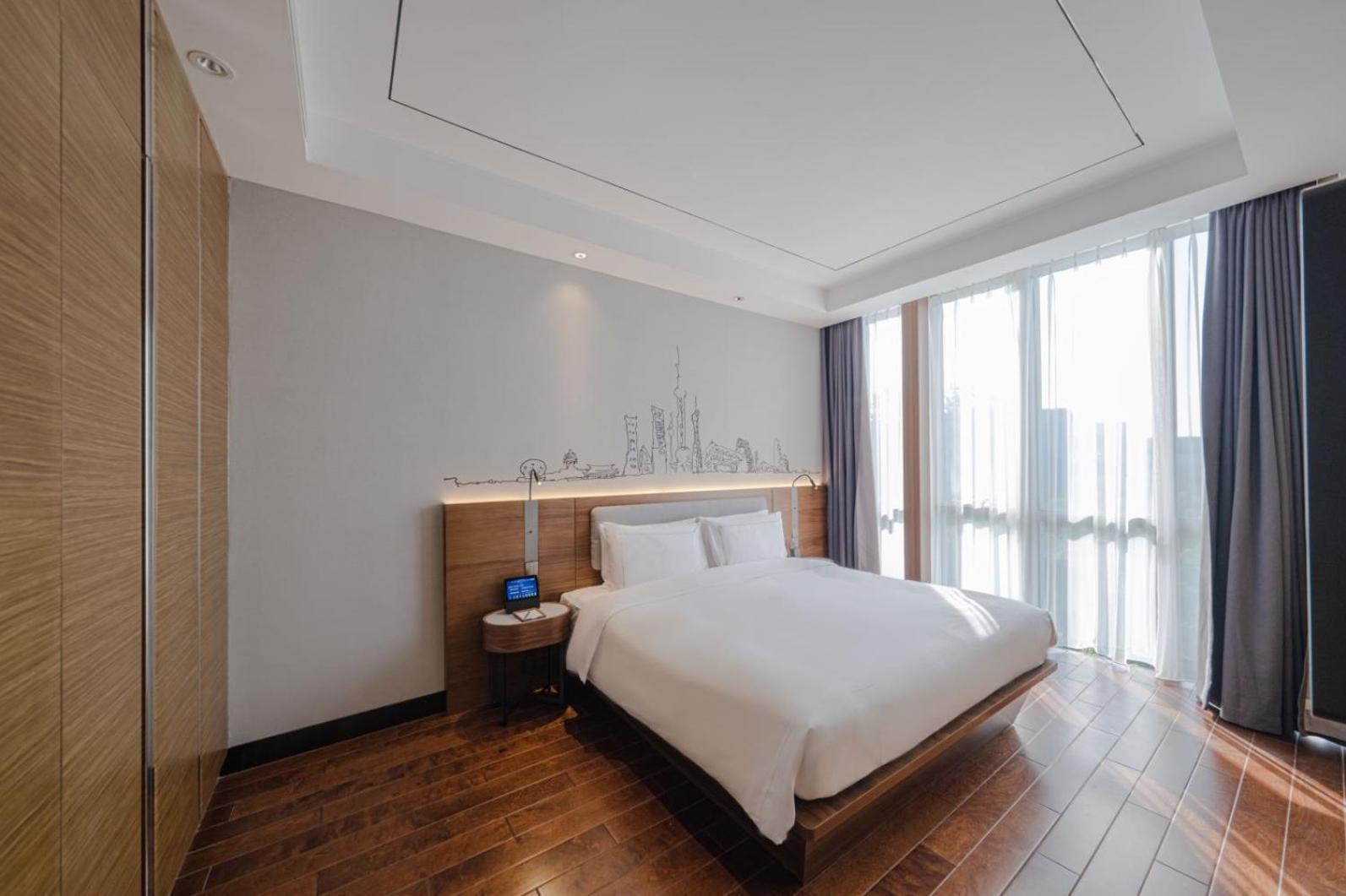 Executive King Room