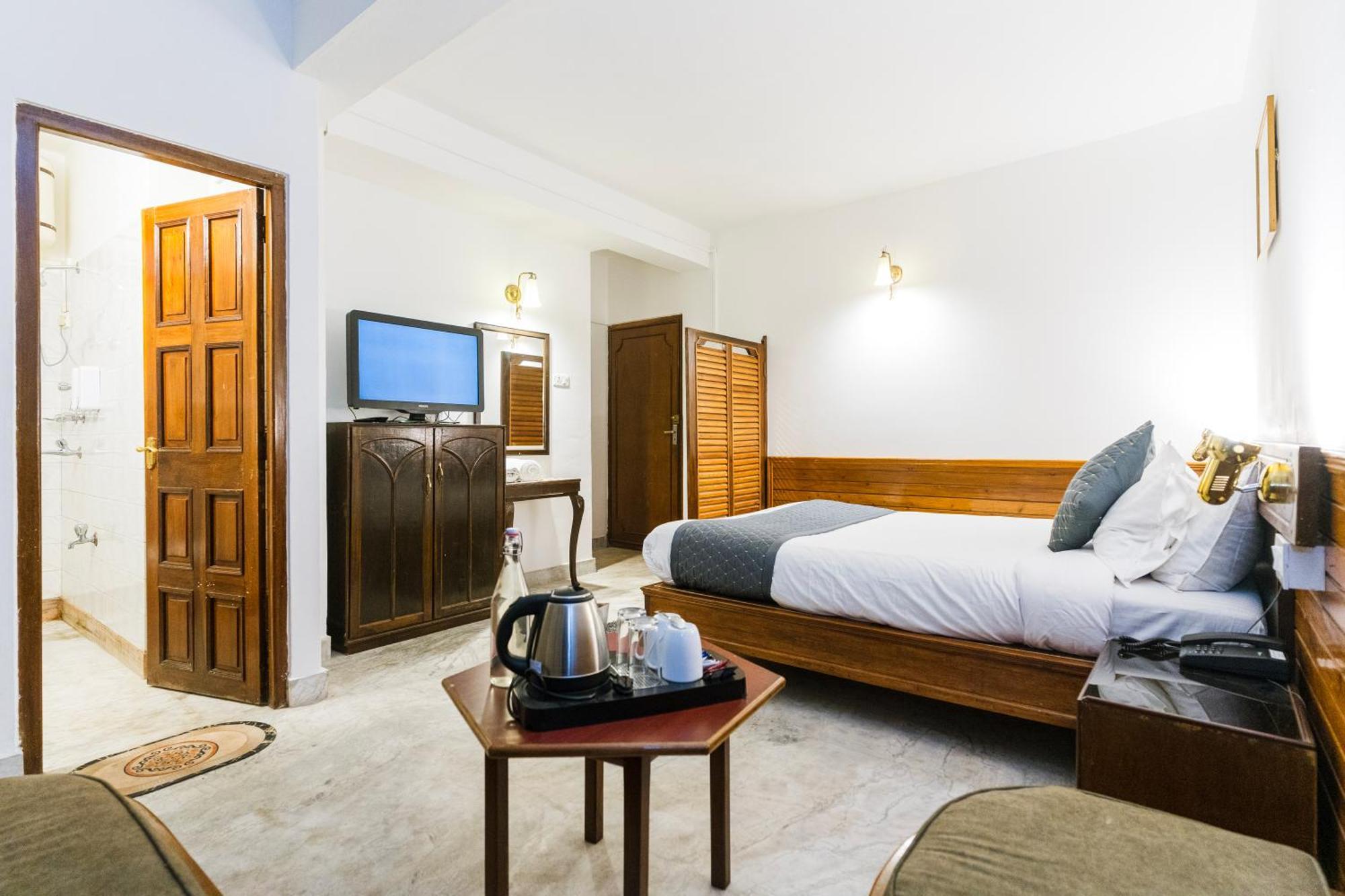 Queen Room