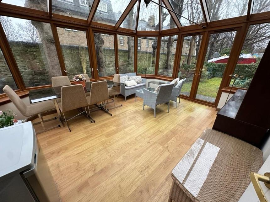 Family Room with Garden View