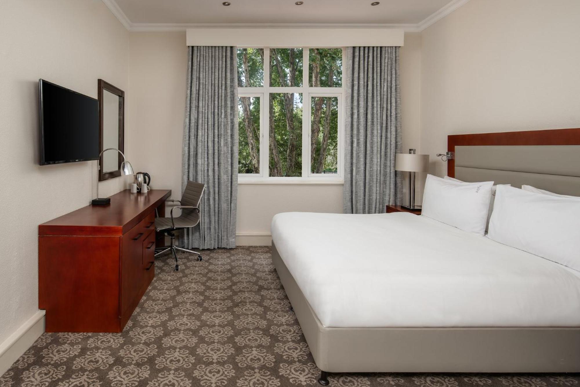 Premium King Room - Disability Access