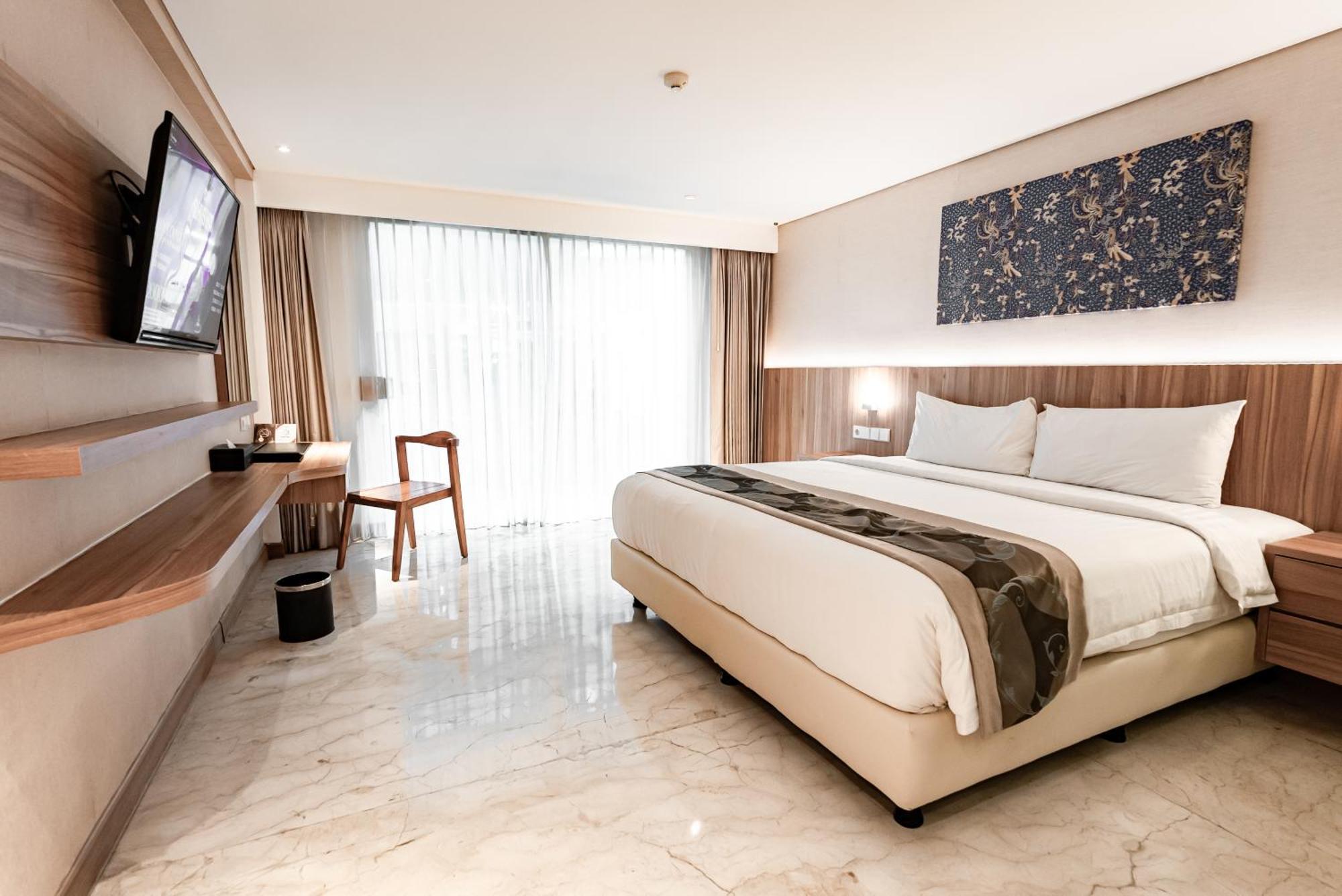 Deluxe Double or Twin Room
