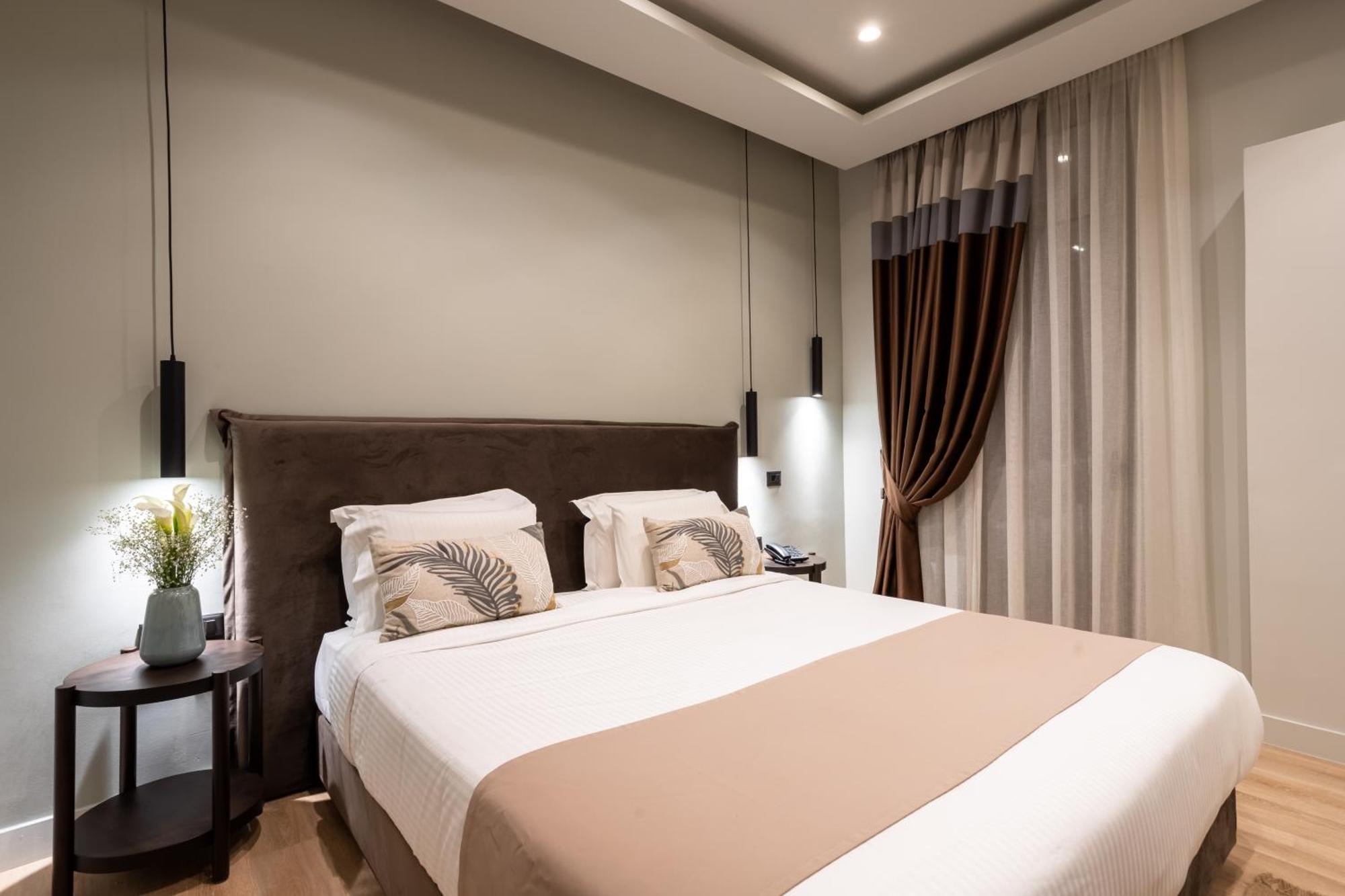 Junior Suite with Garden View