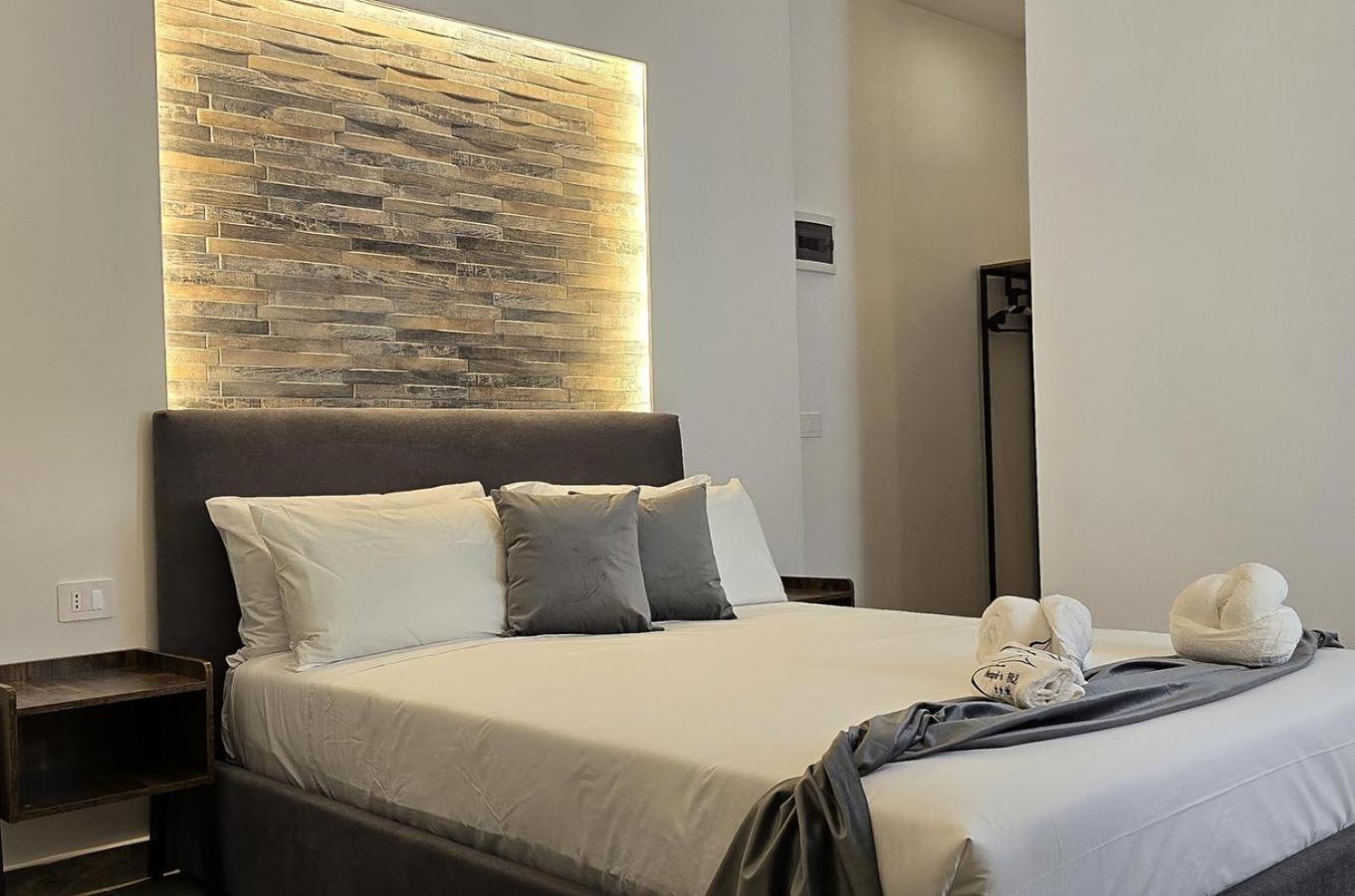 Luxury Triple Room