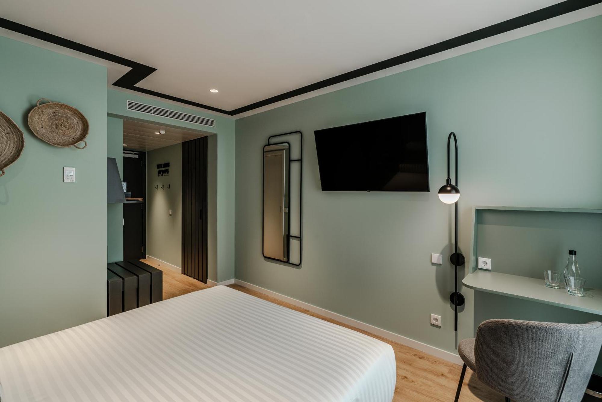 Basic Double or Twin Room