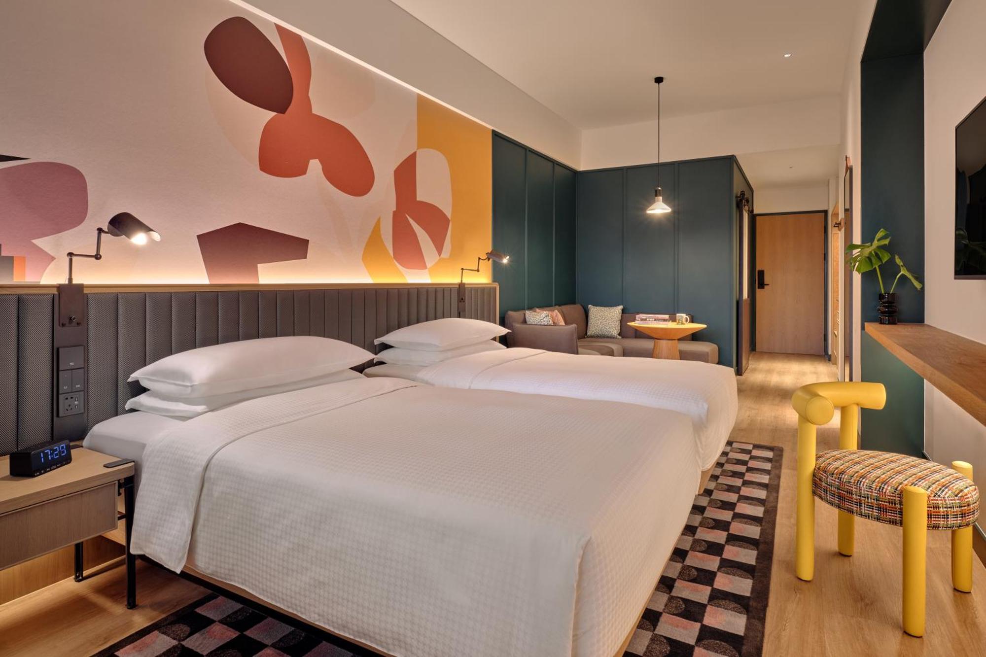Deluxe Twin Room