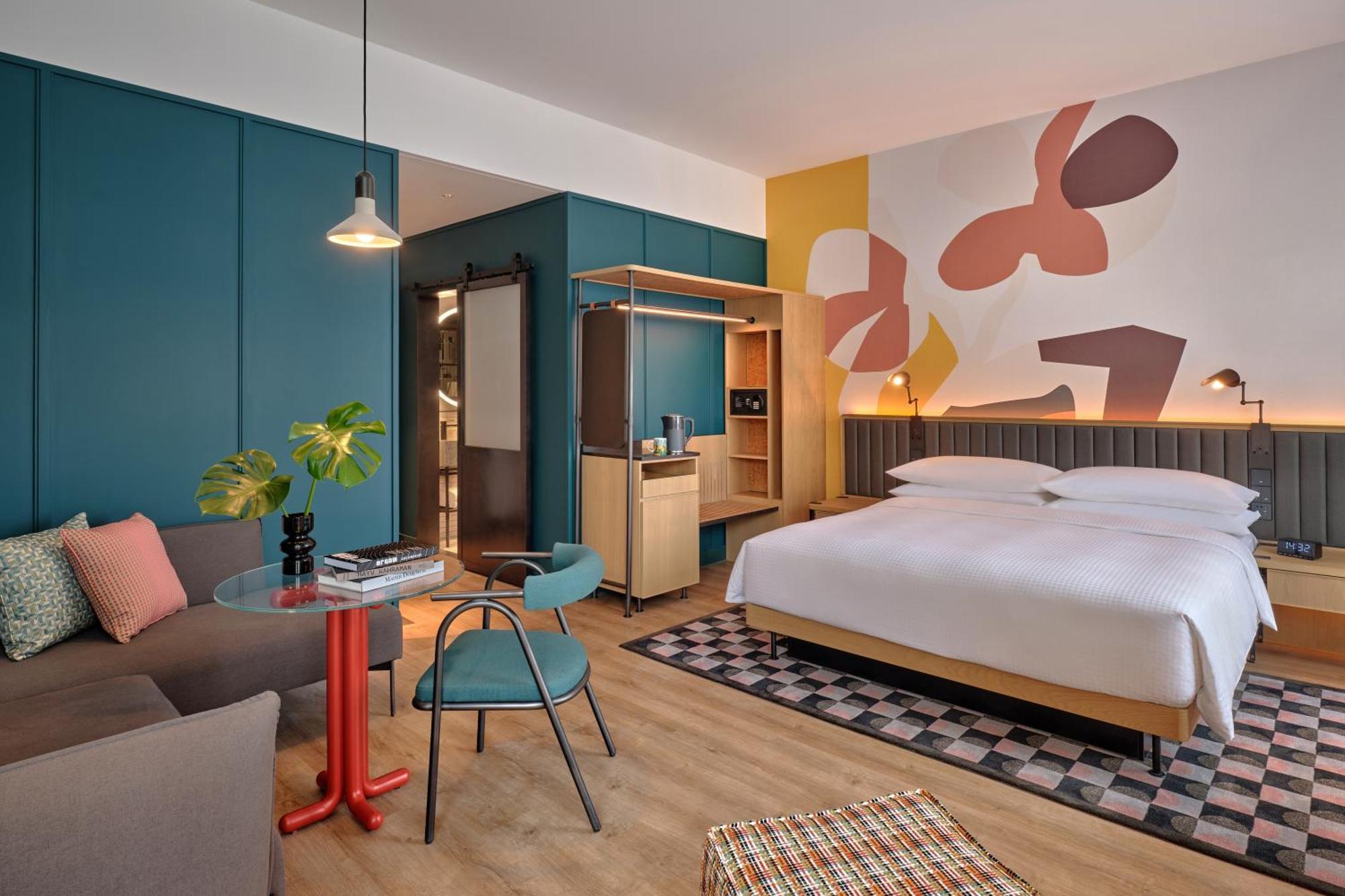 Premium King Room