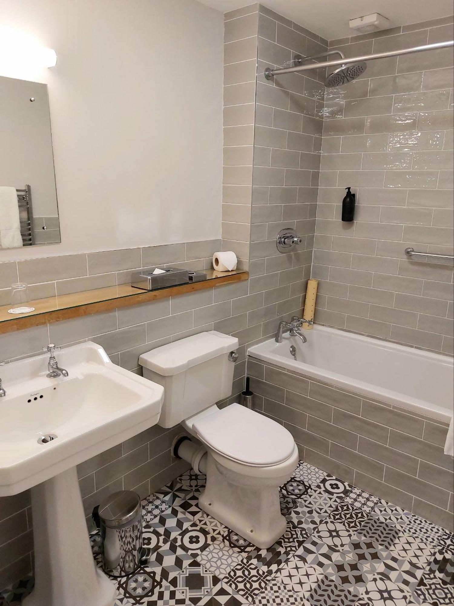 Signature Suite