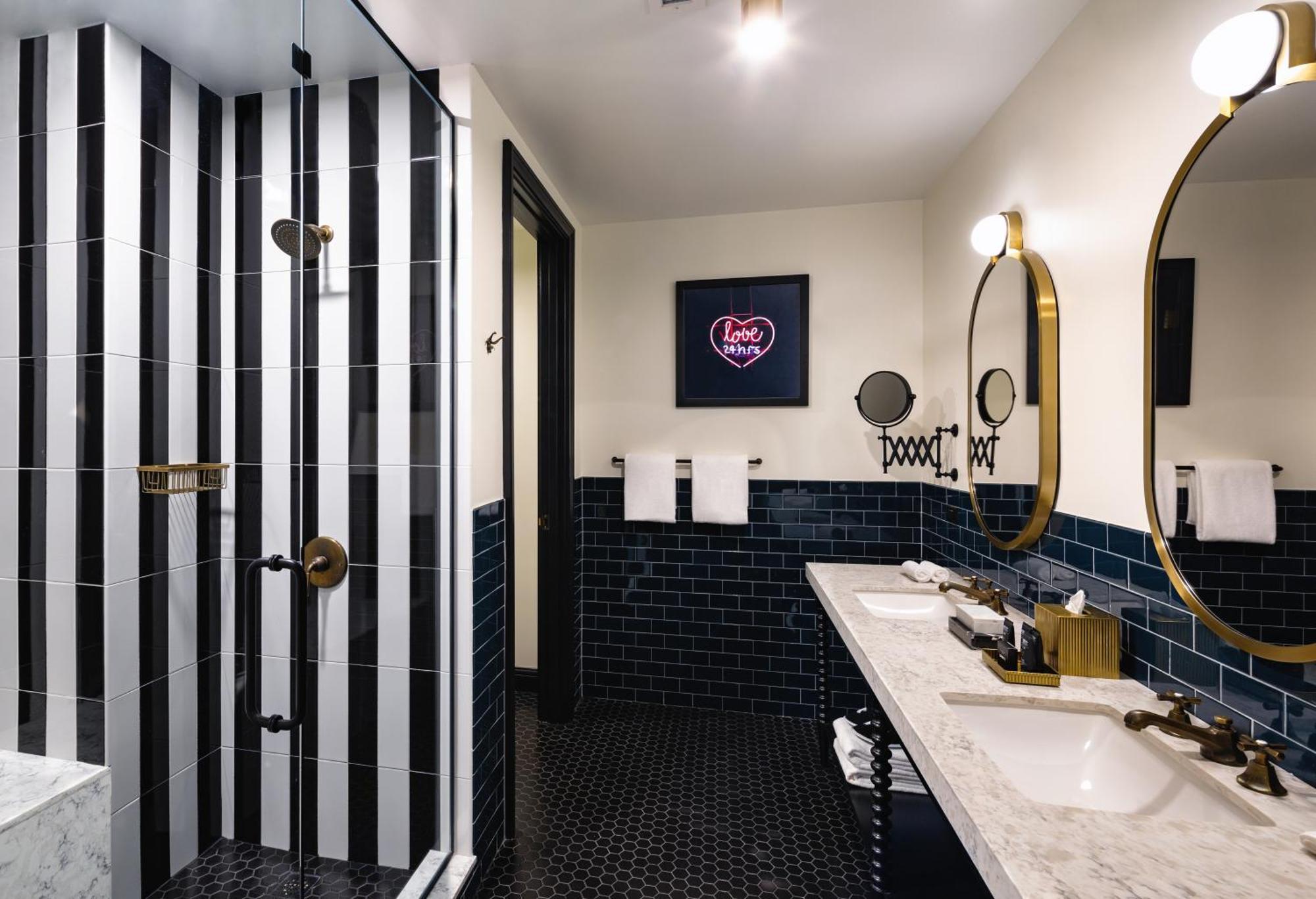 King Studio Suite Platinum
