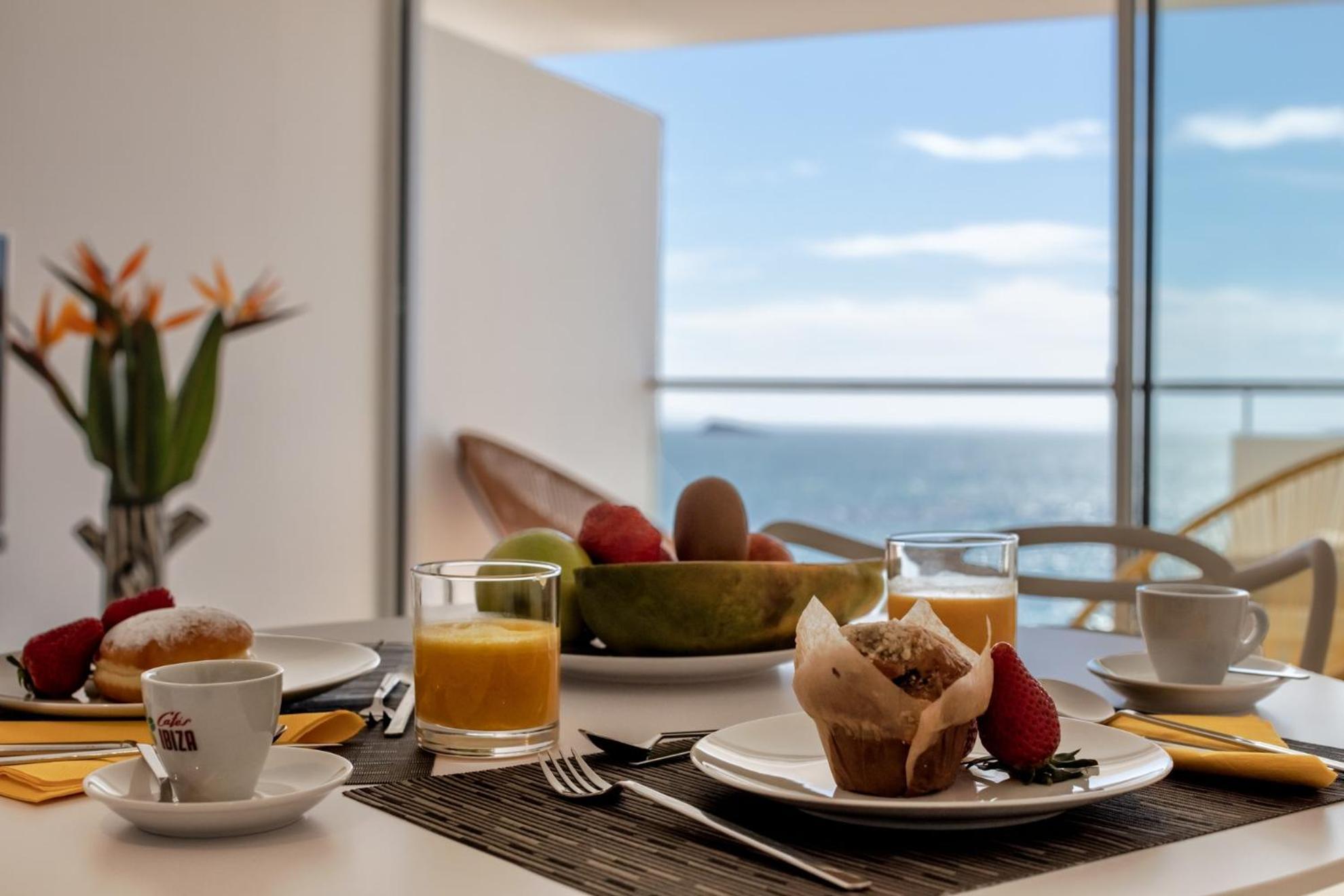 Studio Apartment Sea View Higher Floors