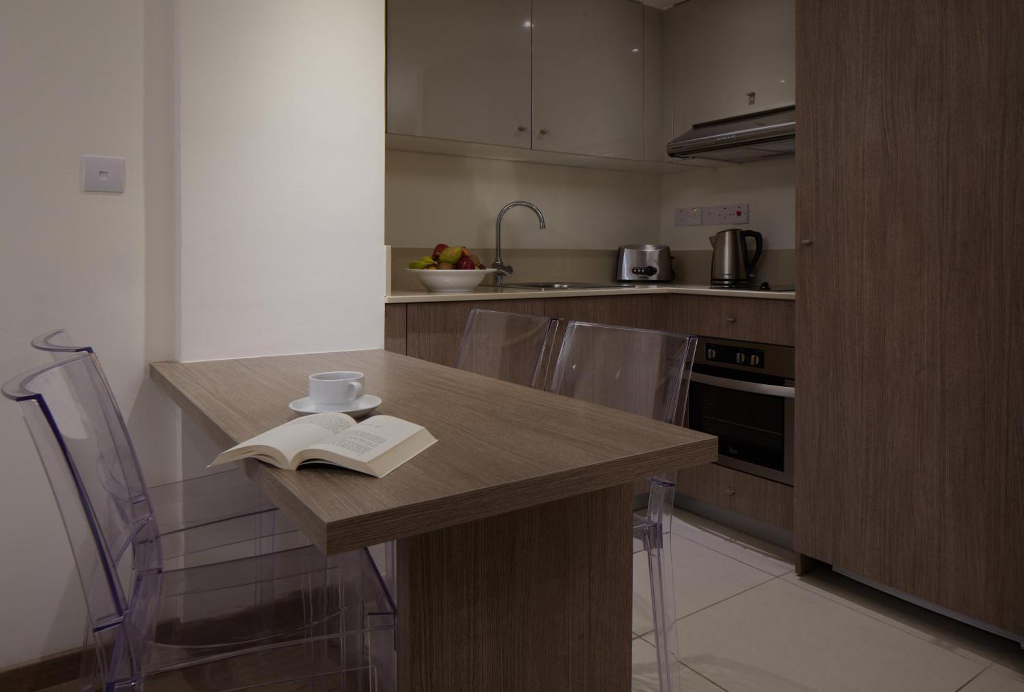 One-Bedroom Suite