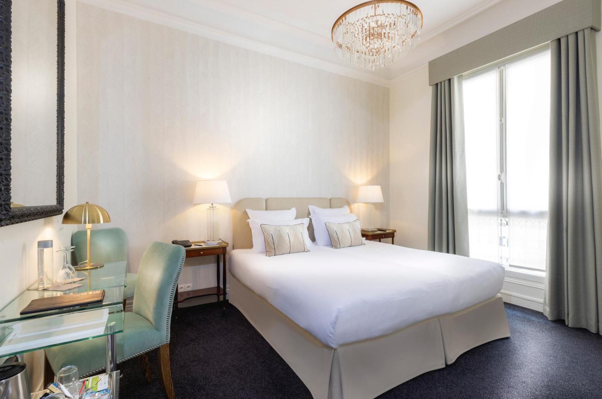 Classic Double Room,1588034868:JPEG