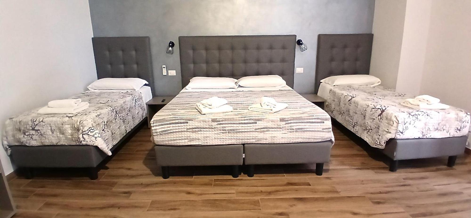 Deluxe Family Room