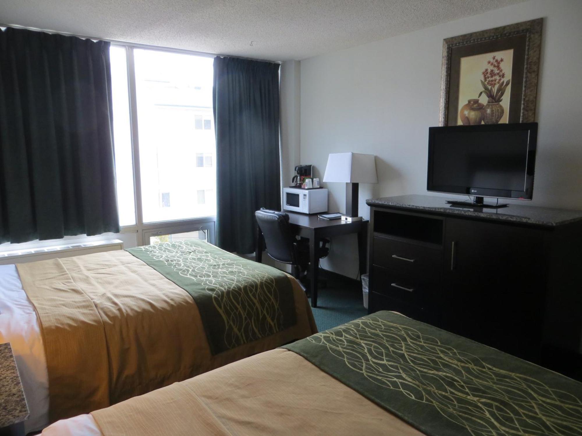 Double Room Two Double Beds Non-Smoking