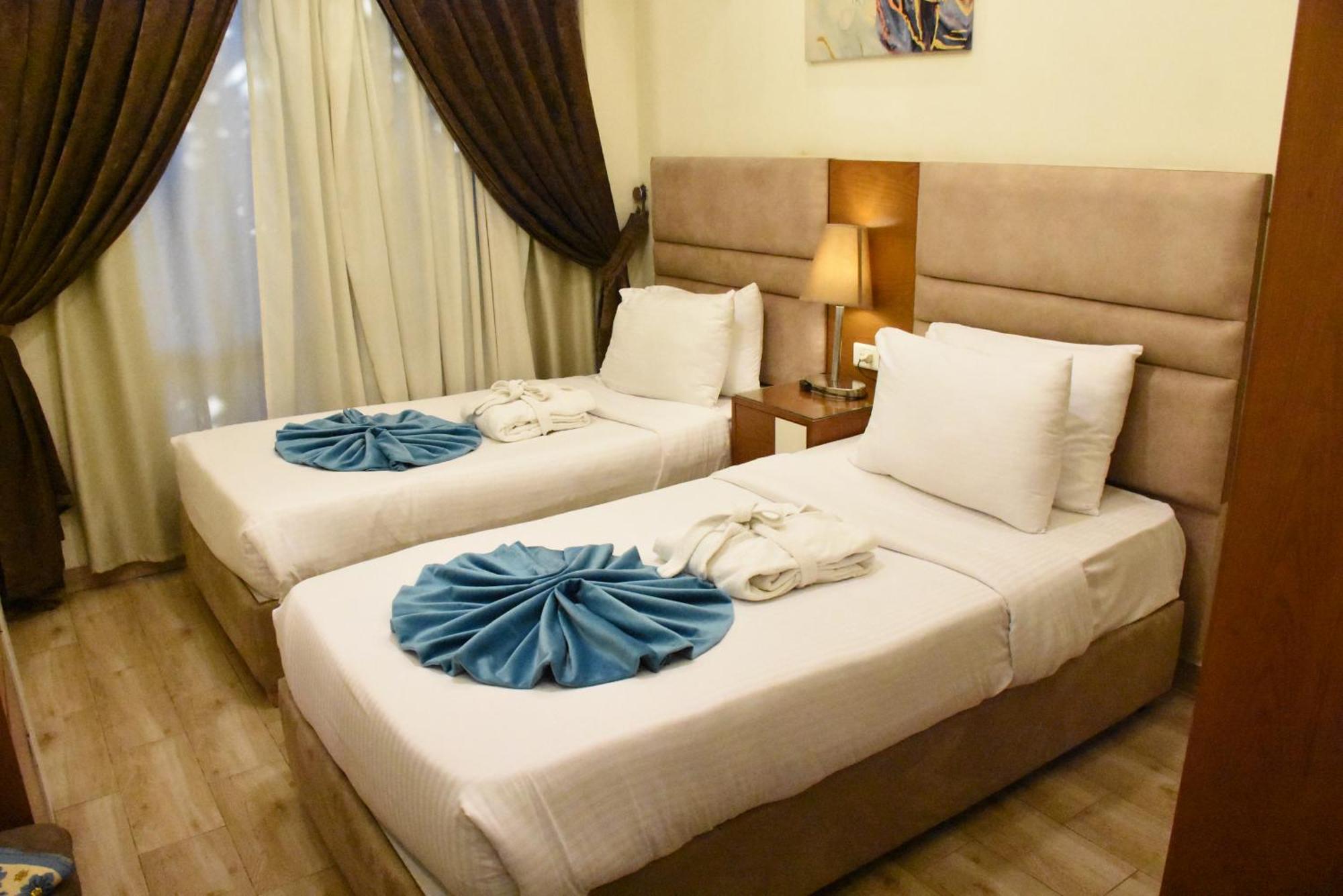 Double Room with Pool View