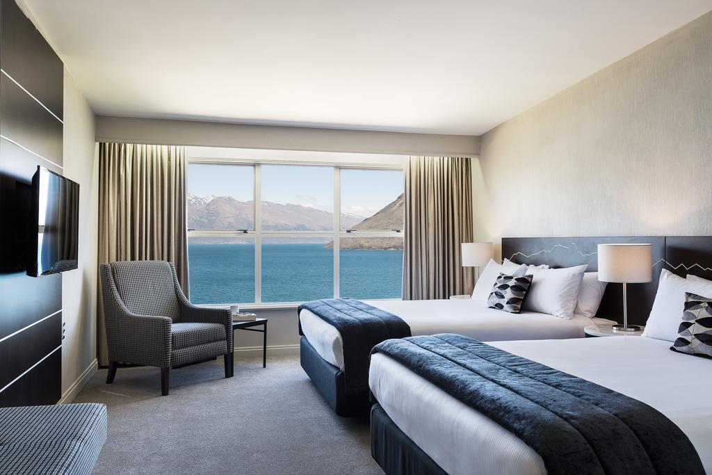 Superior Lake View Room with Two Queen Beds