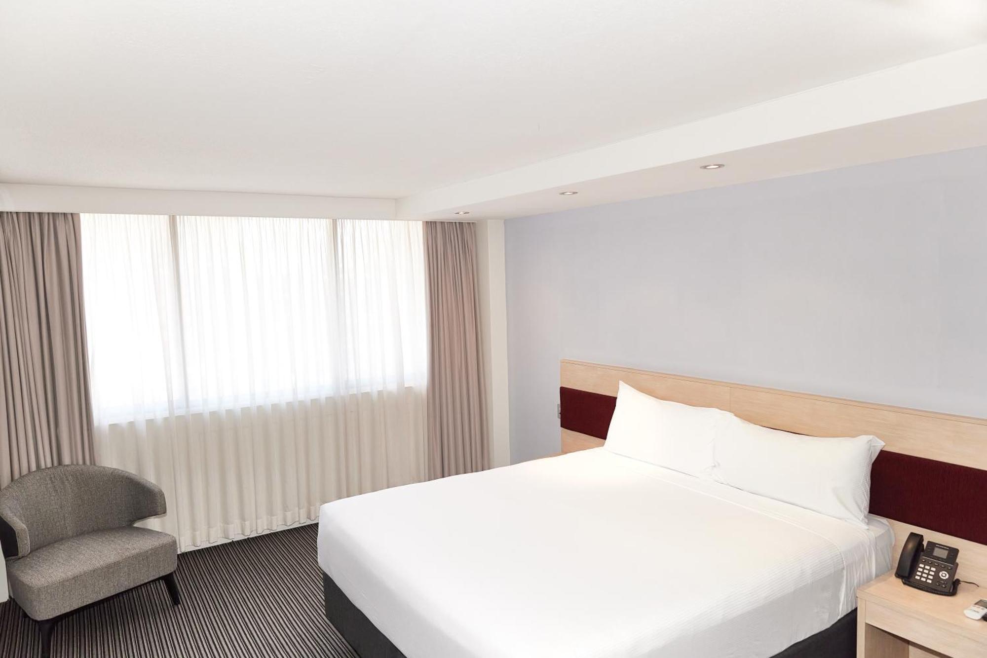 Deluxe King Room,1591231864:JPEG
