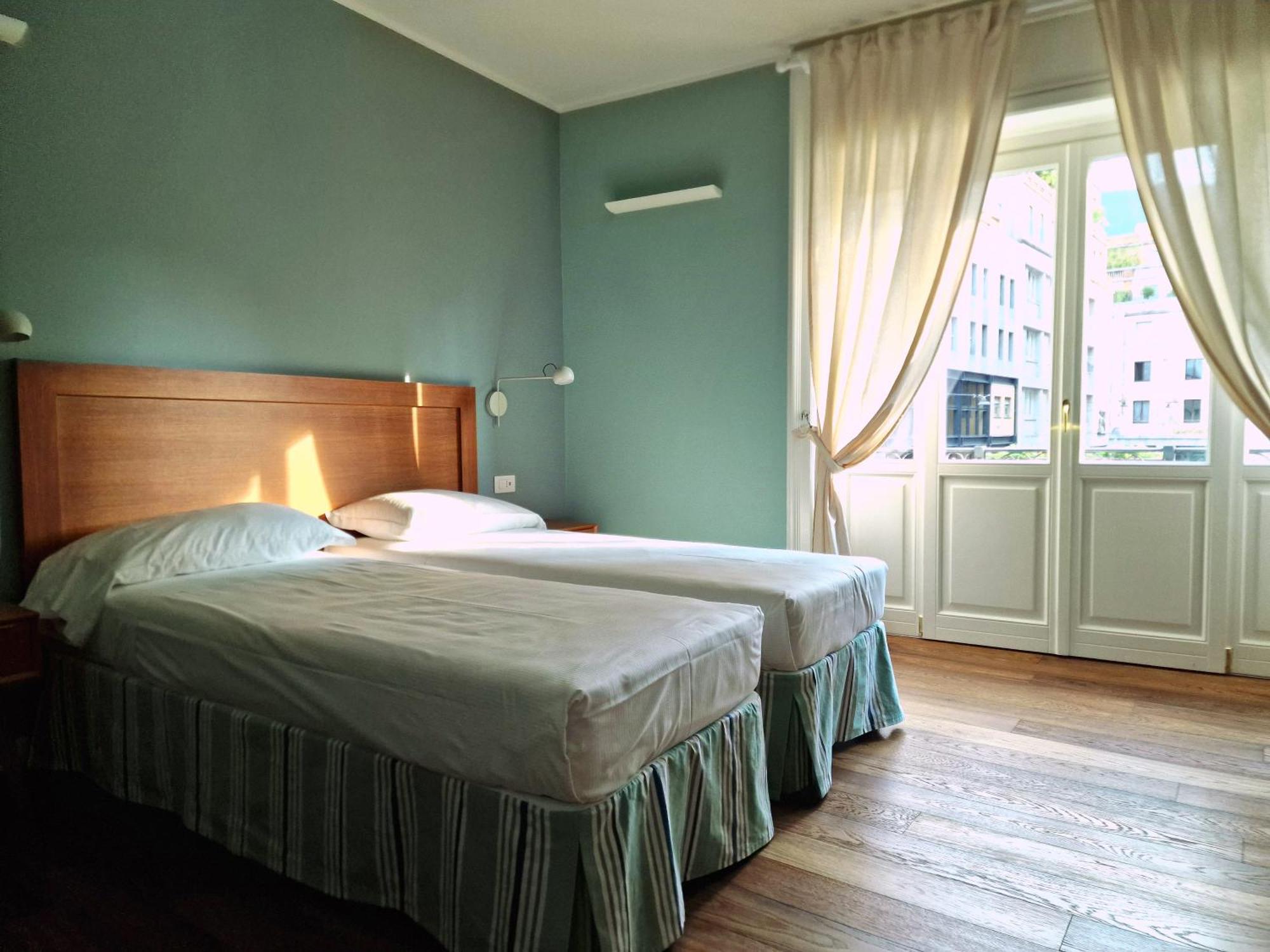 Superior Deluxe Double or Twin Room