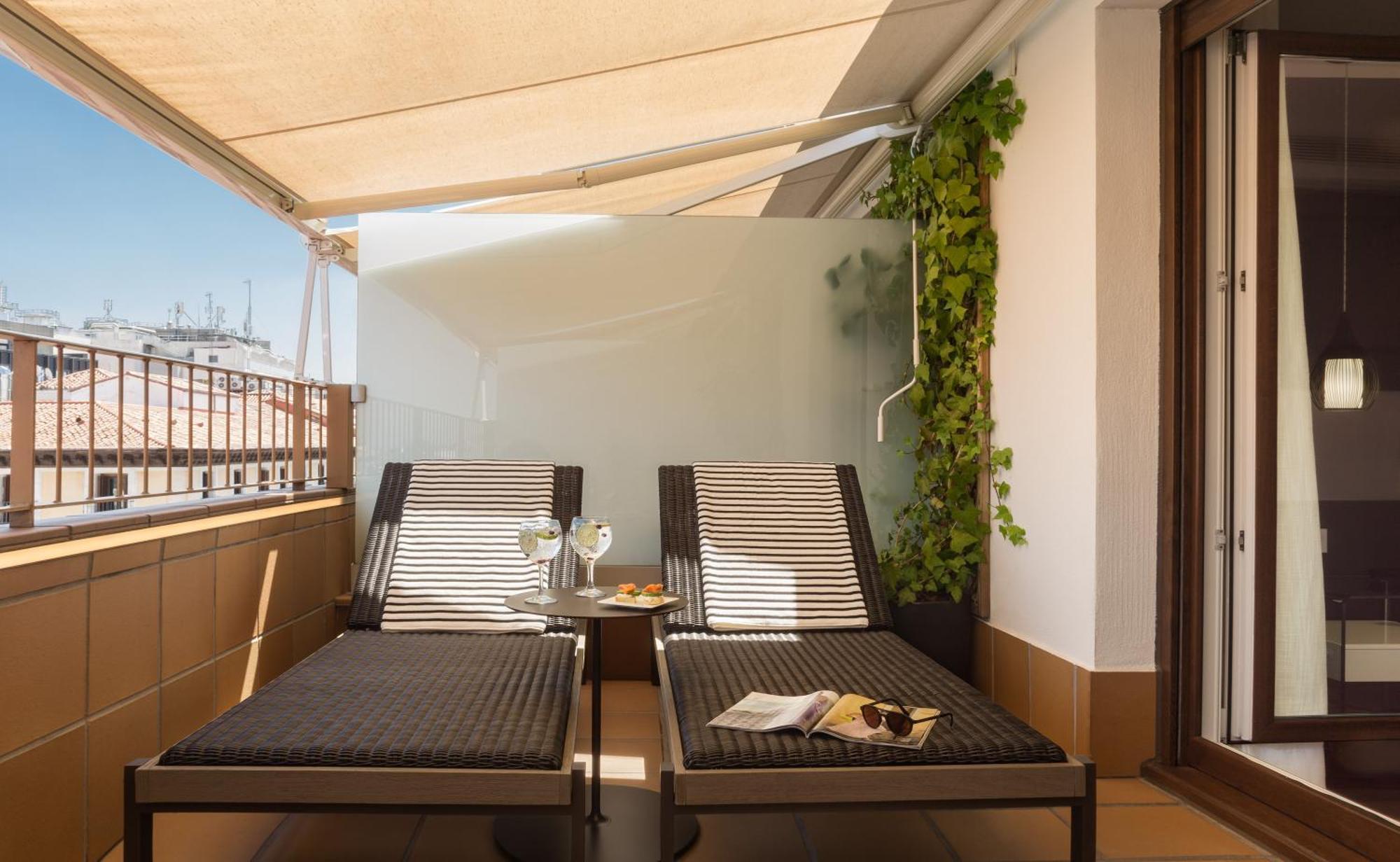 Double or Twin Room with Terrace,1646332410:JPEG
