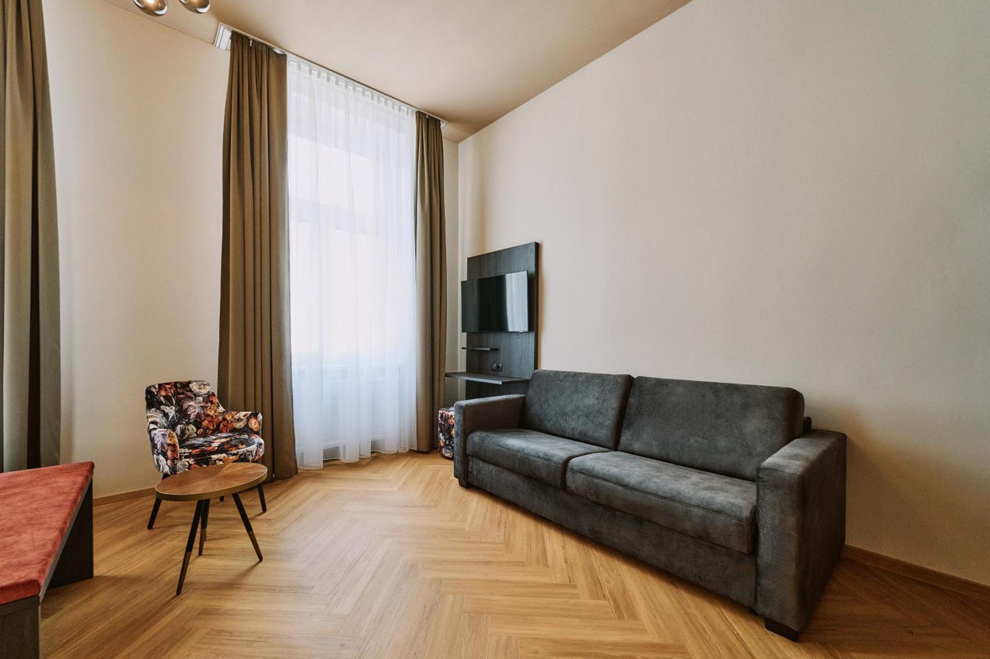 Superior Family Room