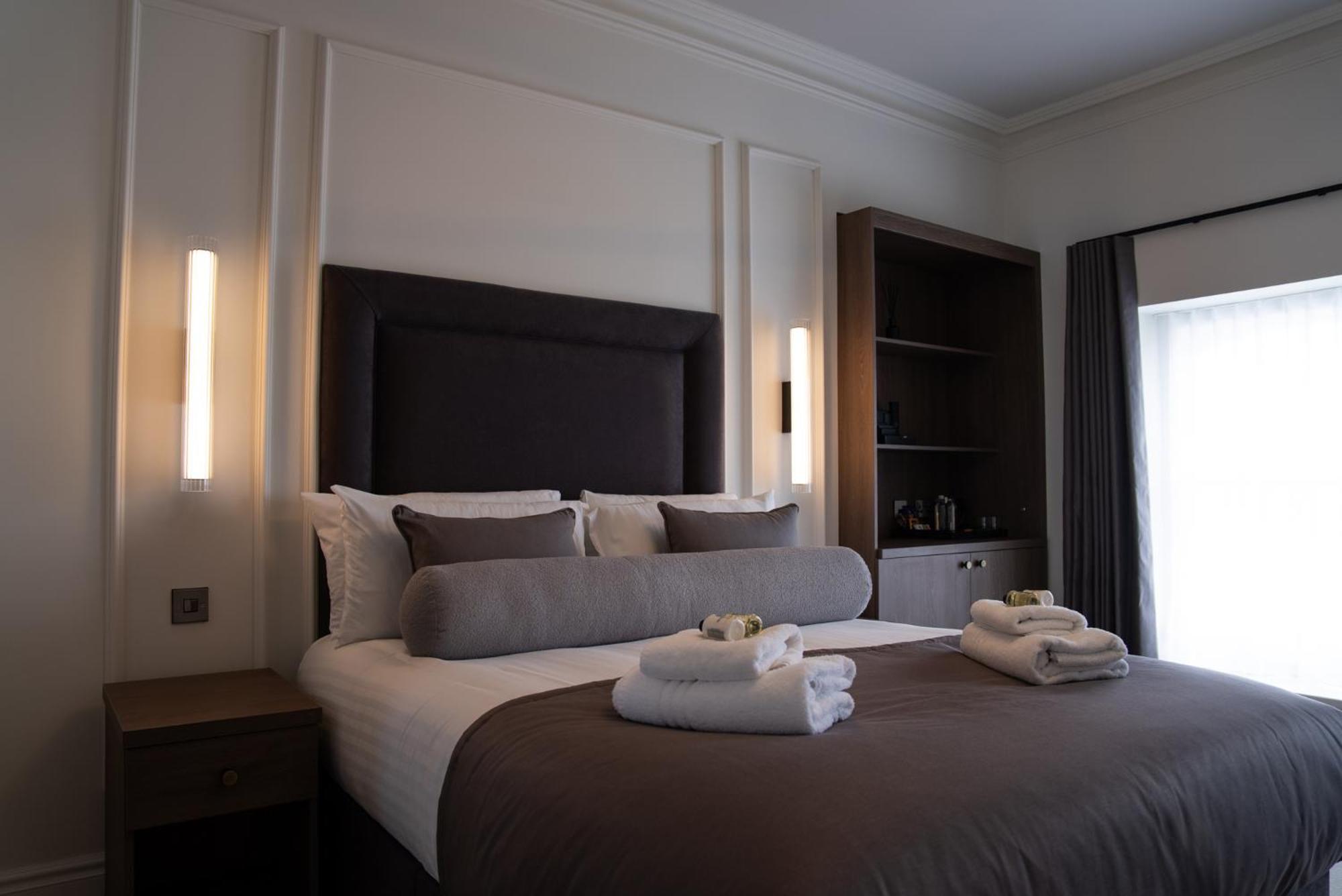 Superior Deluxe Double or Twin Room