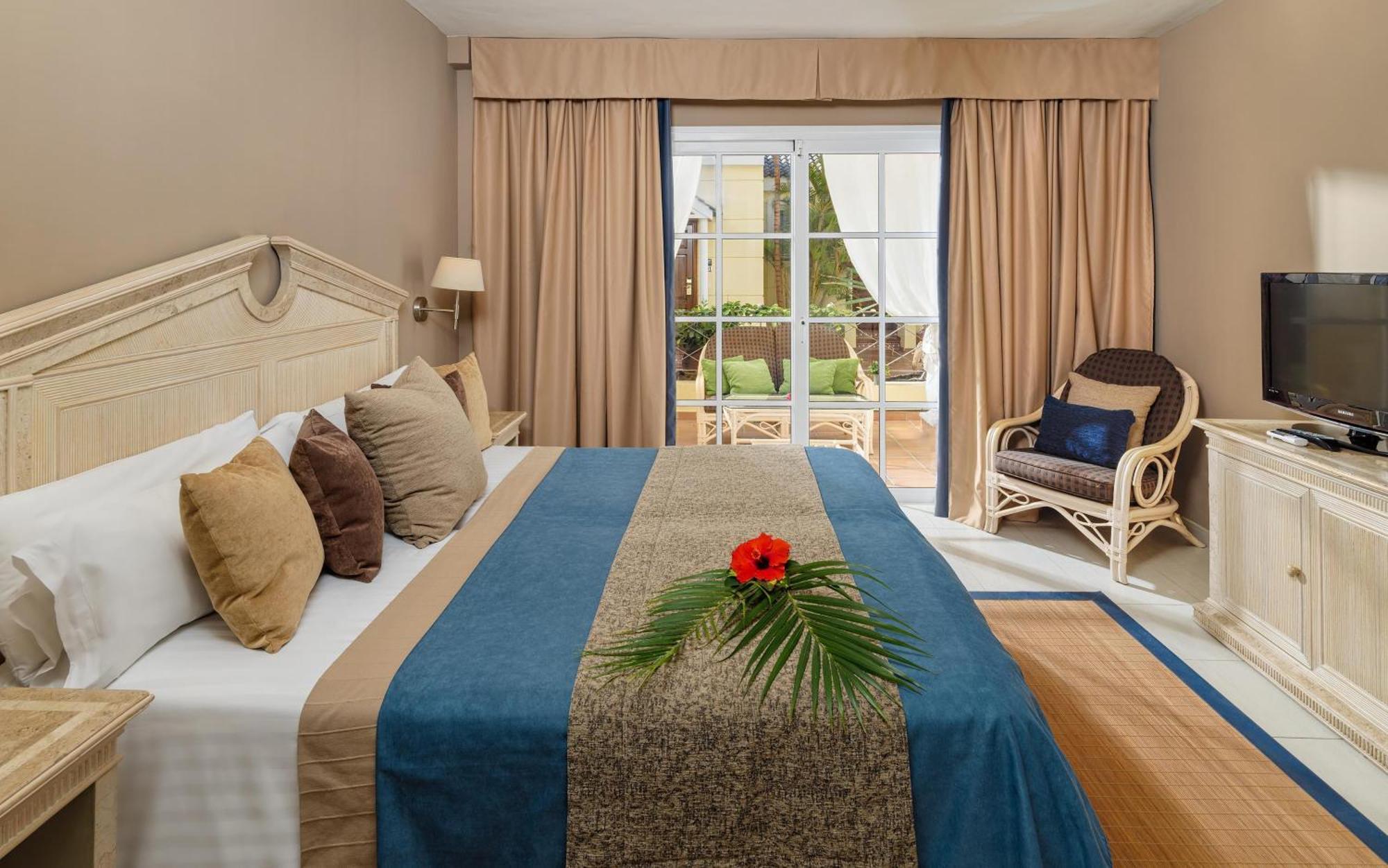 One-Bedroom Suite