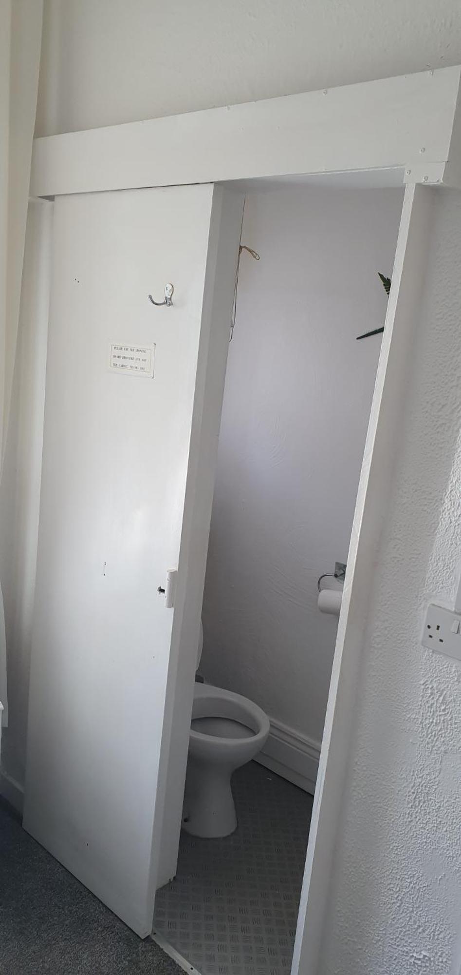 Economy Single Room