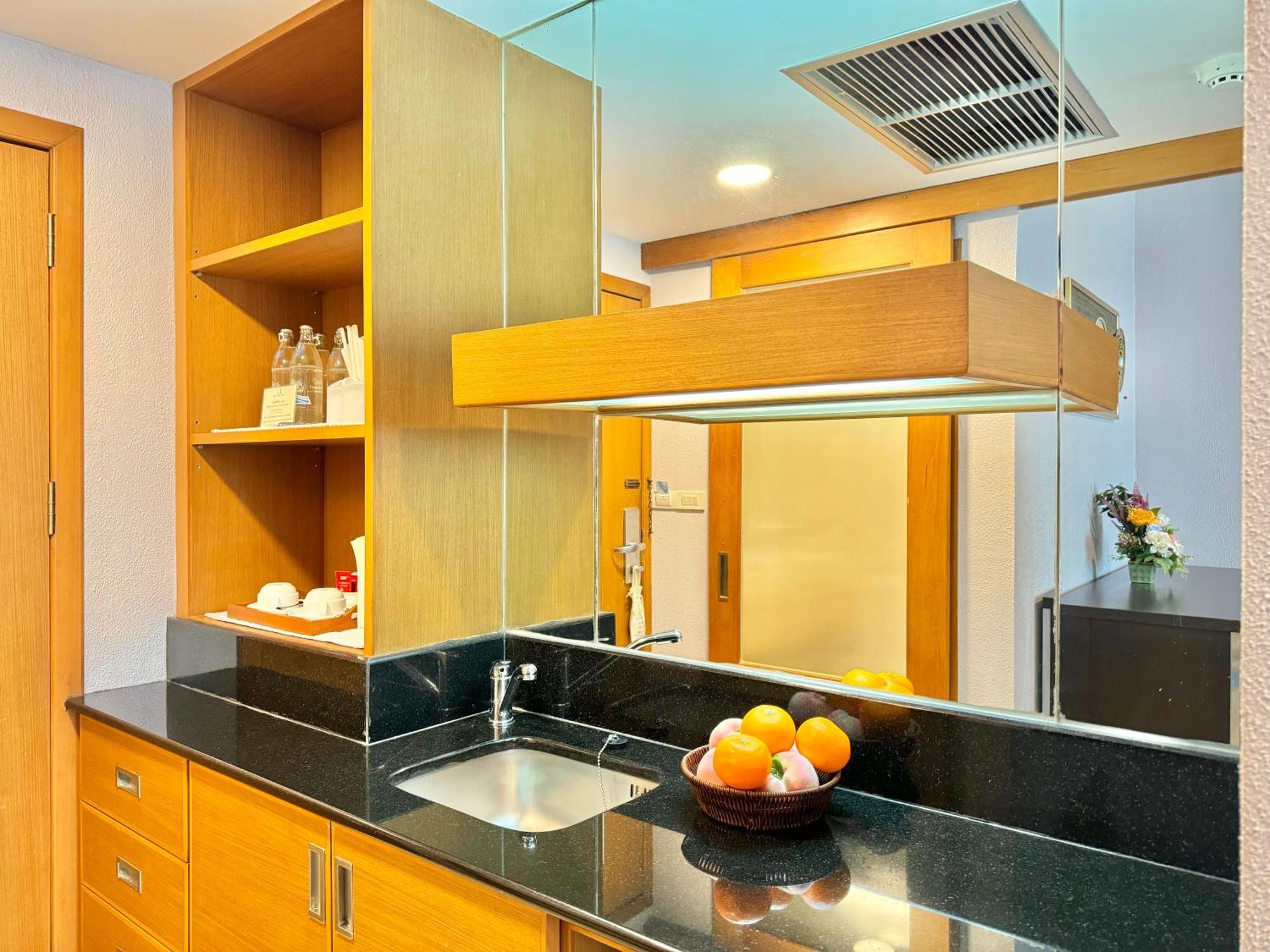 Executive Suite