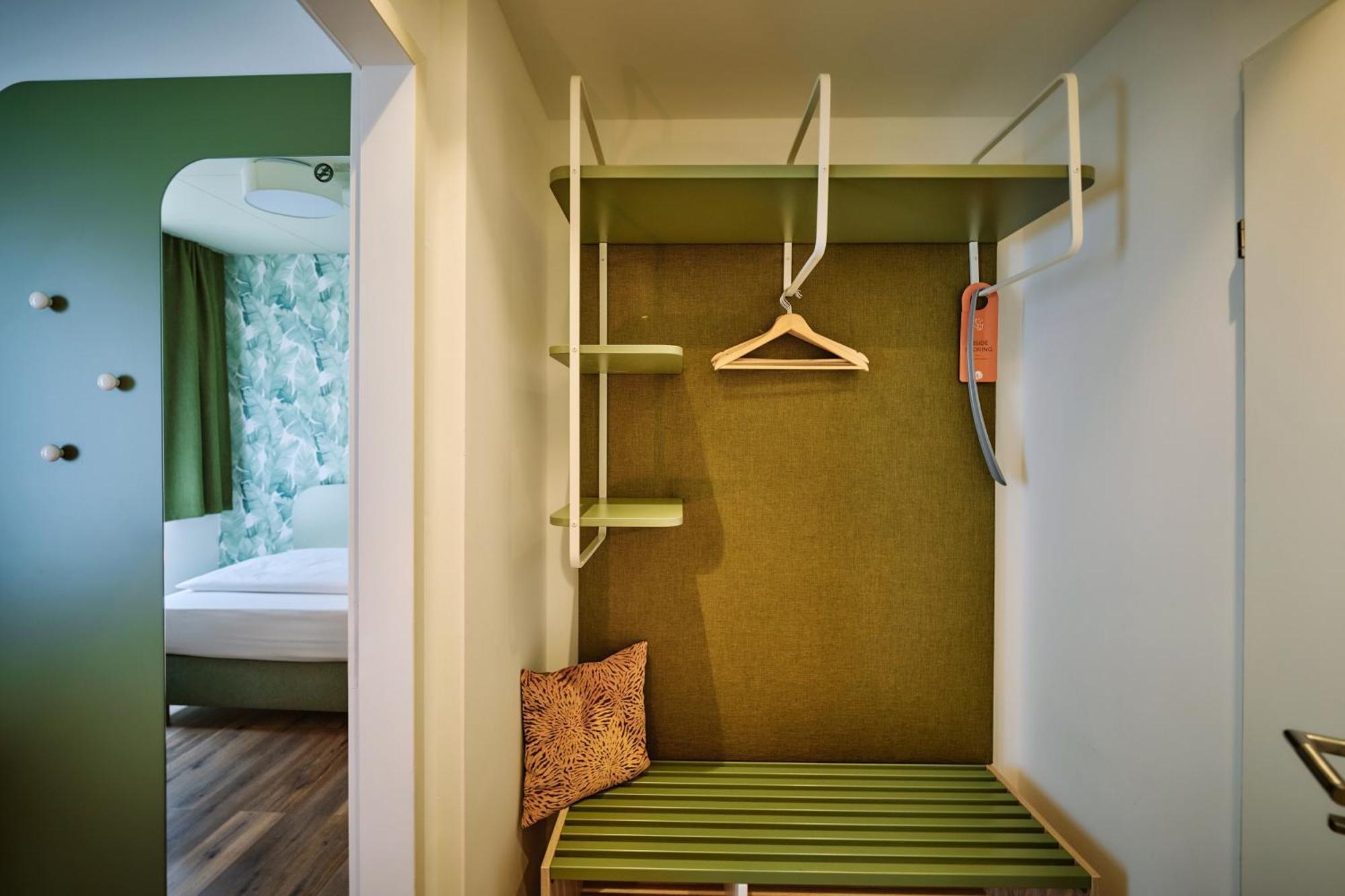 Standard Single Room,1600555095:JPEG