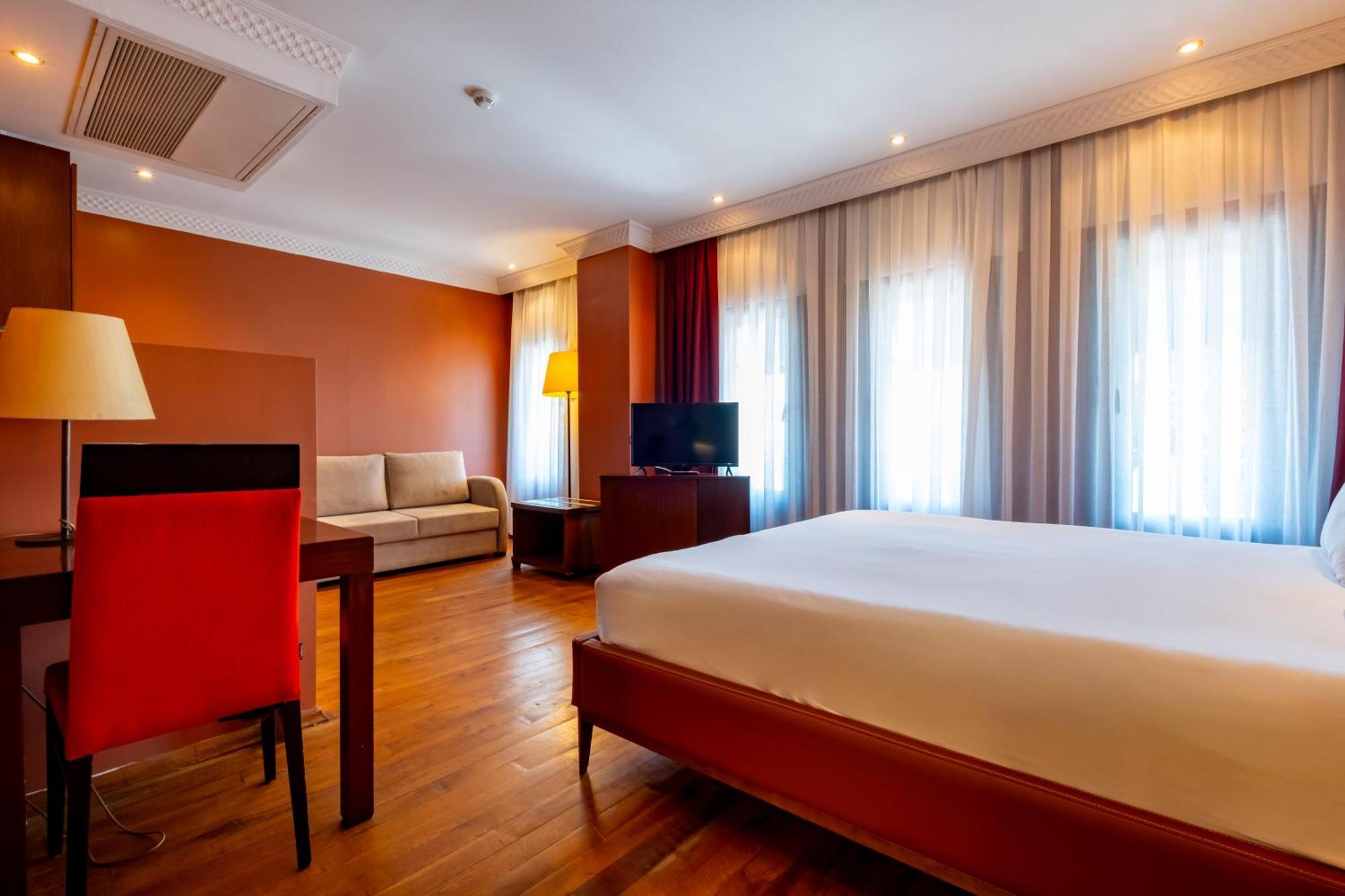 Comfort Triple Room