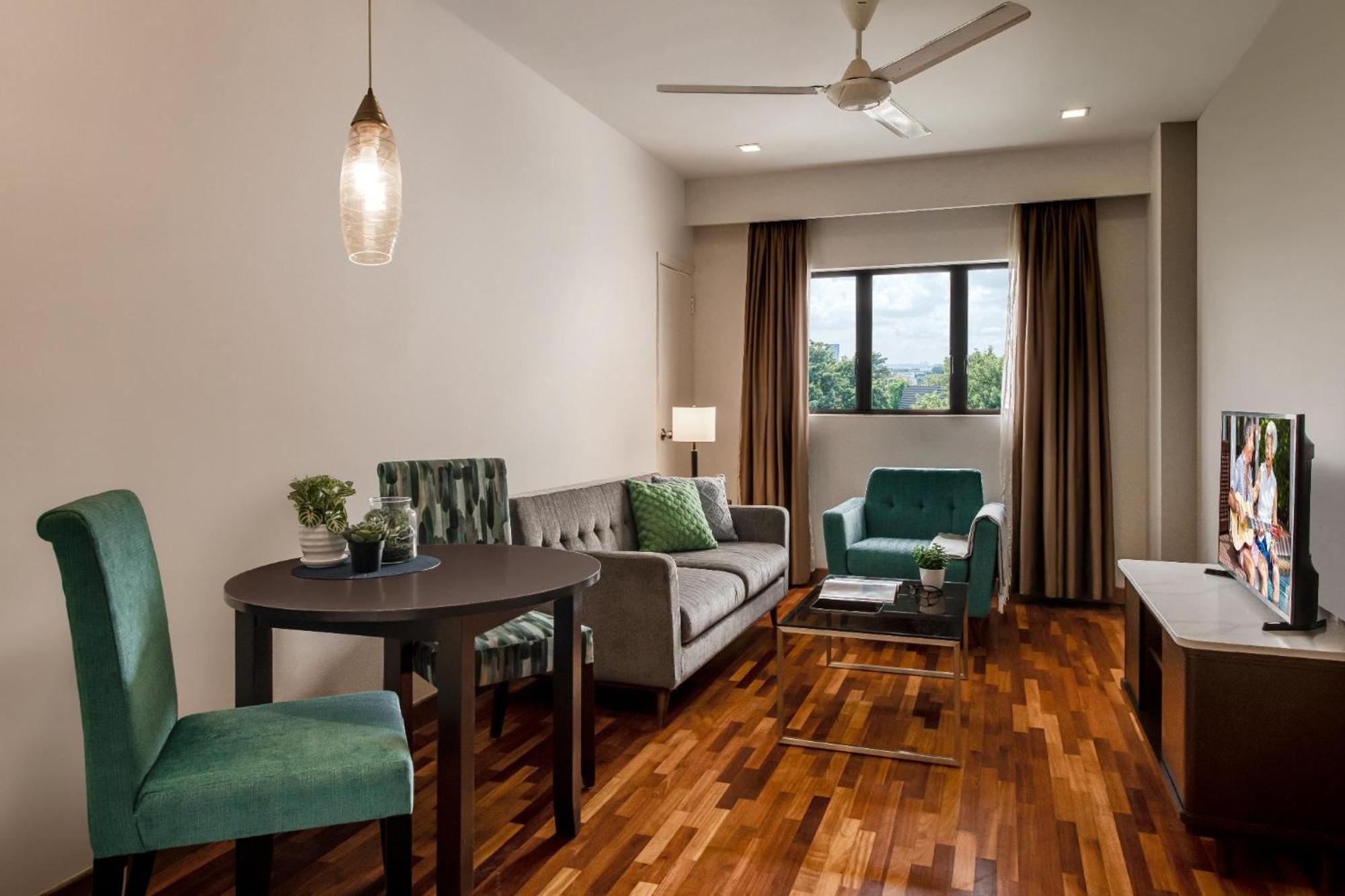 One-Bedroom Premier