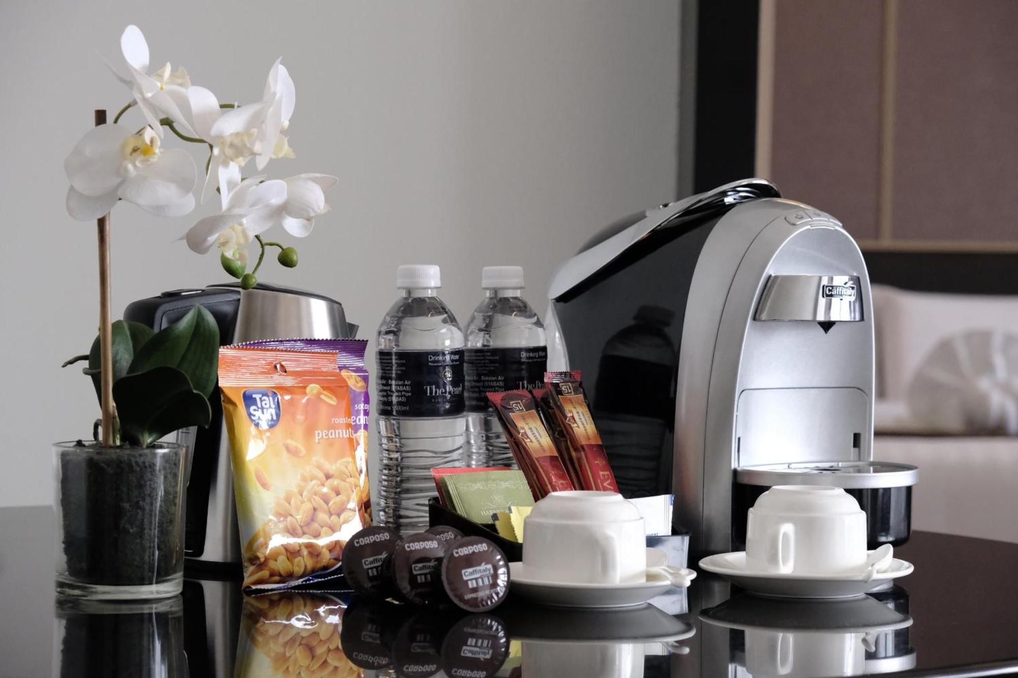 Pearl Executive King (comes with free breakfast, hi-tea & supper),1602333060:JPEG