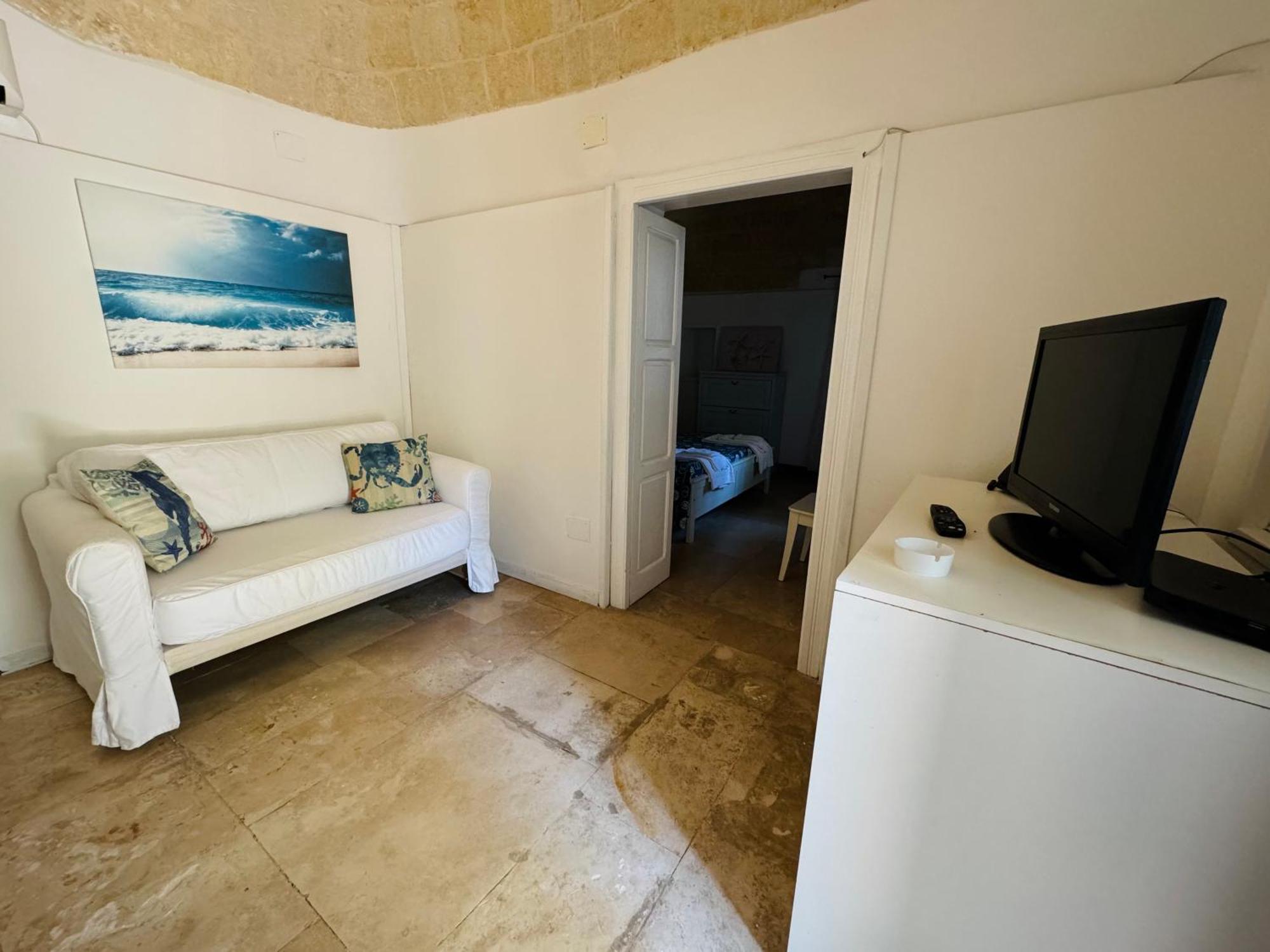 Suite Trullo with Bathtub