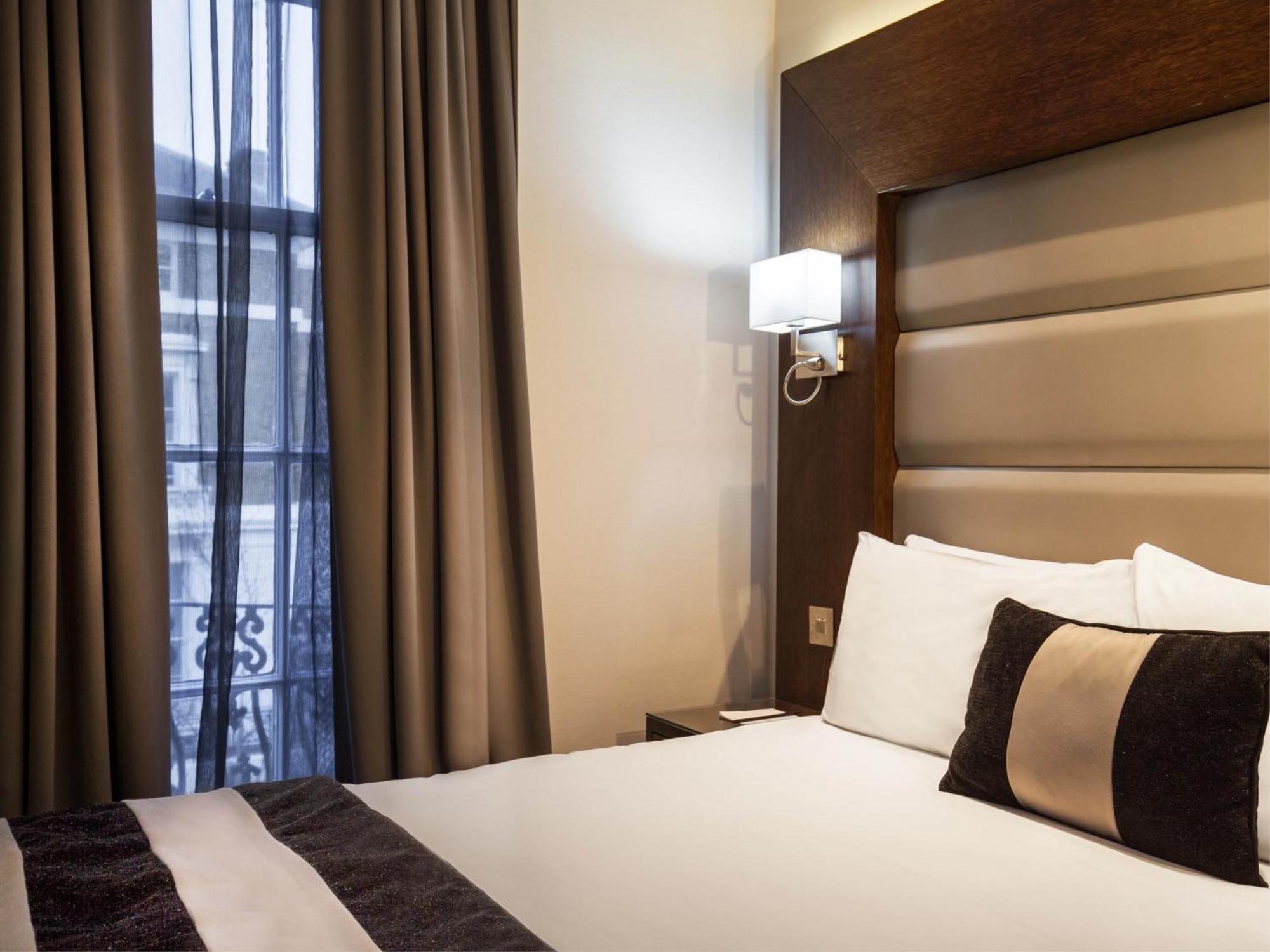 Deluxe Single Room