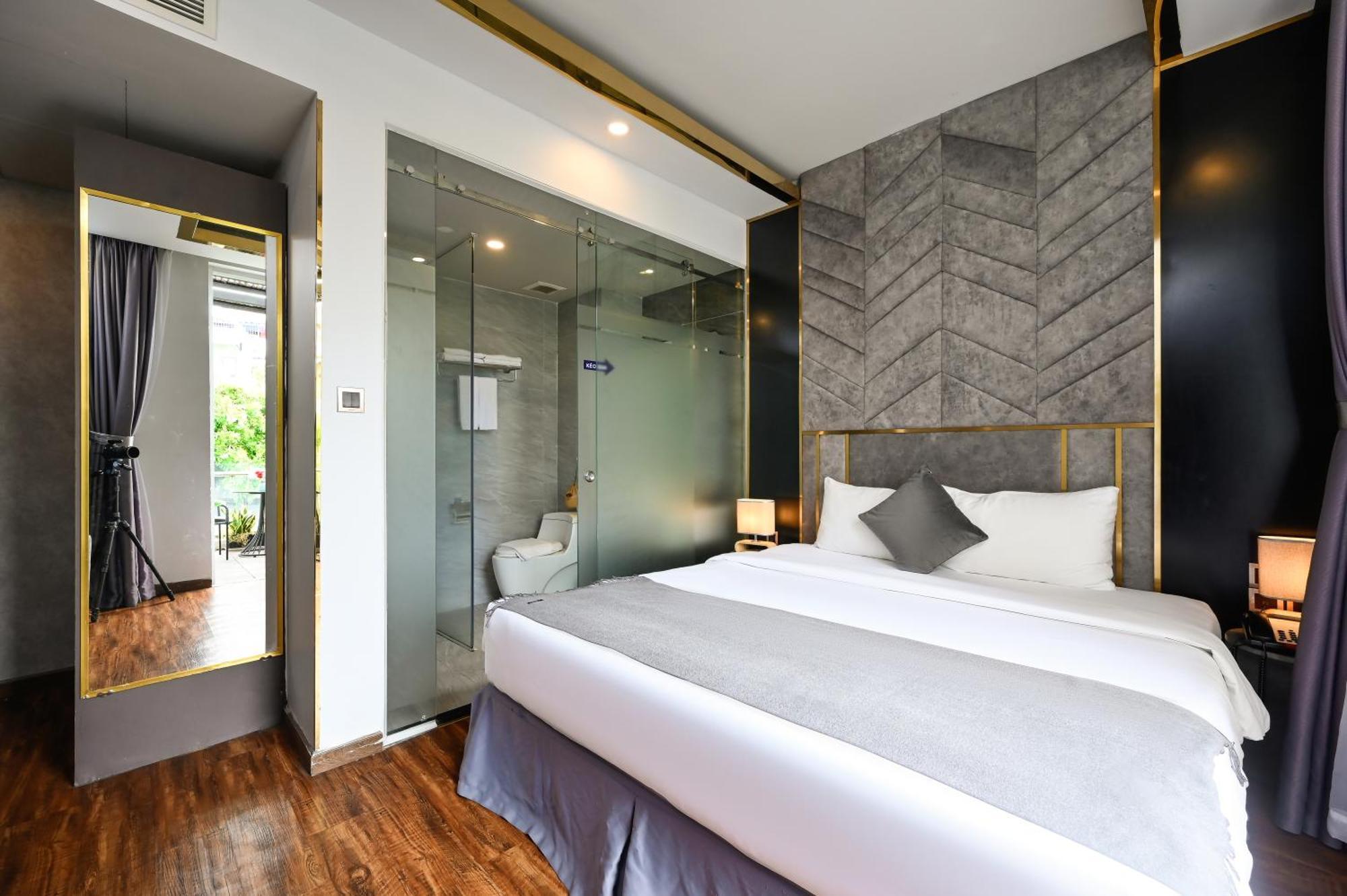 Premium Deluxe with Balcony